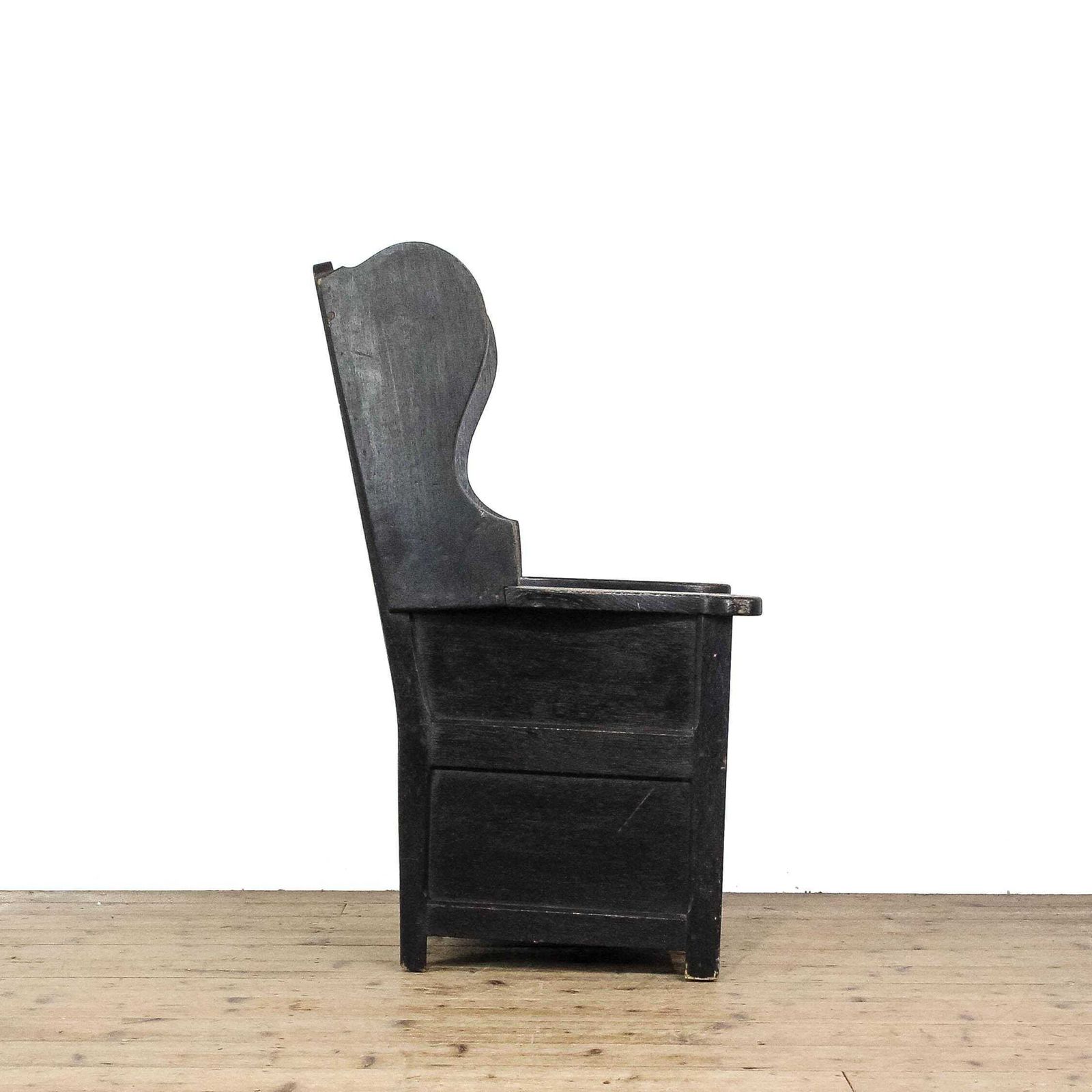 Early 20th Century Oak Lambing Chair | Antique Chair | Antique Furniture | Antique Chairs | Antique Armchairs photo Furniture