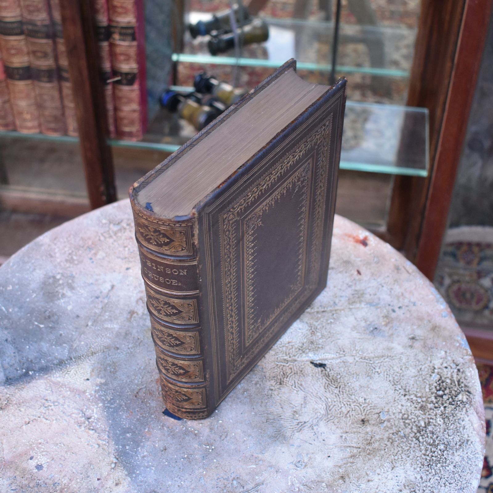 photo furniture Antique 1864 Robinson Crusoe By Daniel Defoe Routledge London Fine Leather Book
