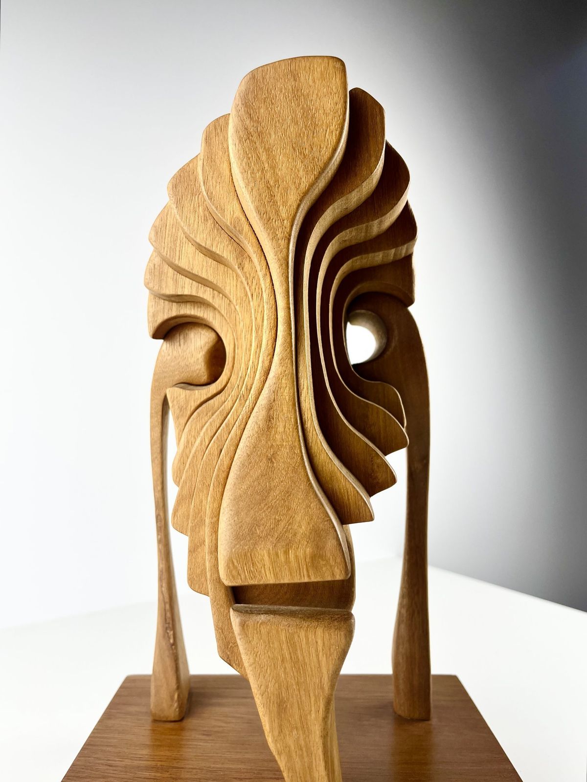 Brian Willsher Interlocking Mask Sculpture, Signed & Dated 1999 photo vinterior