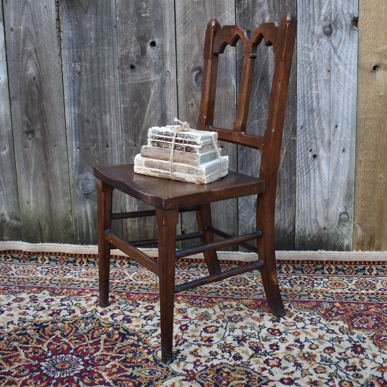 Antique Perkins Neale & Stockwell Of Leicester Oak Gothic Chapel Church Chair