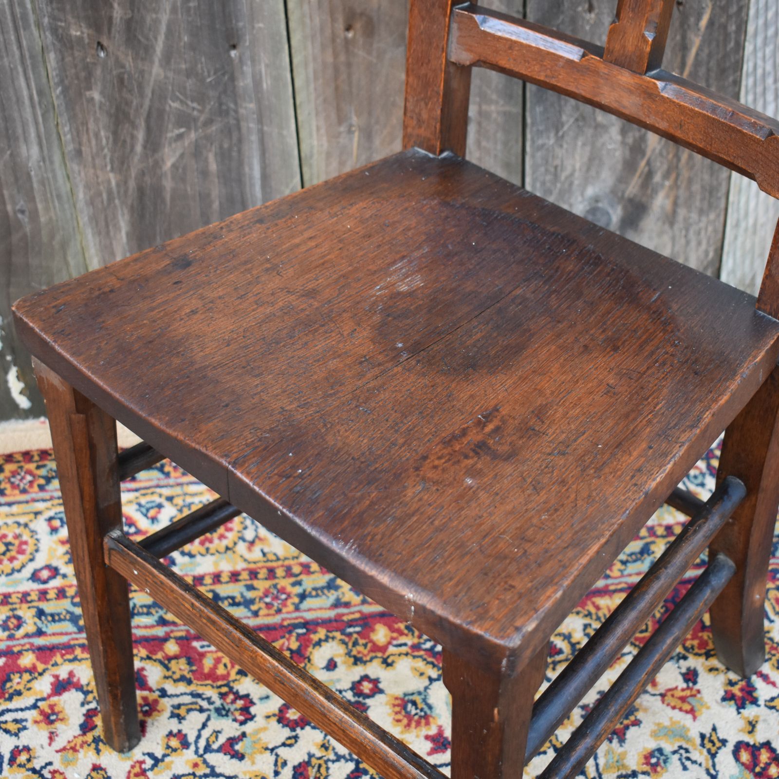 photo furniture Antique Perkins Neale & Stockwell Of Leicester Oak Gothic Chapel Church Chair