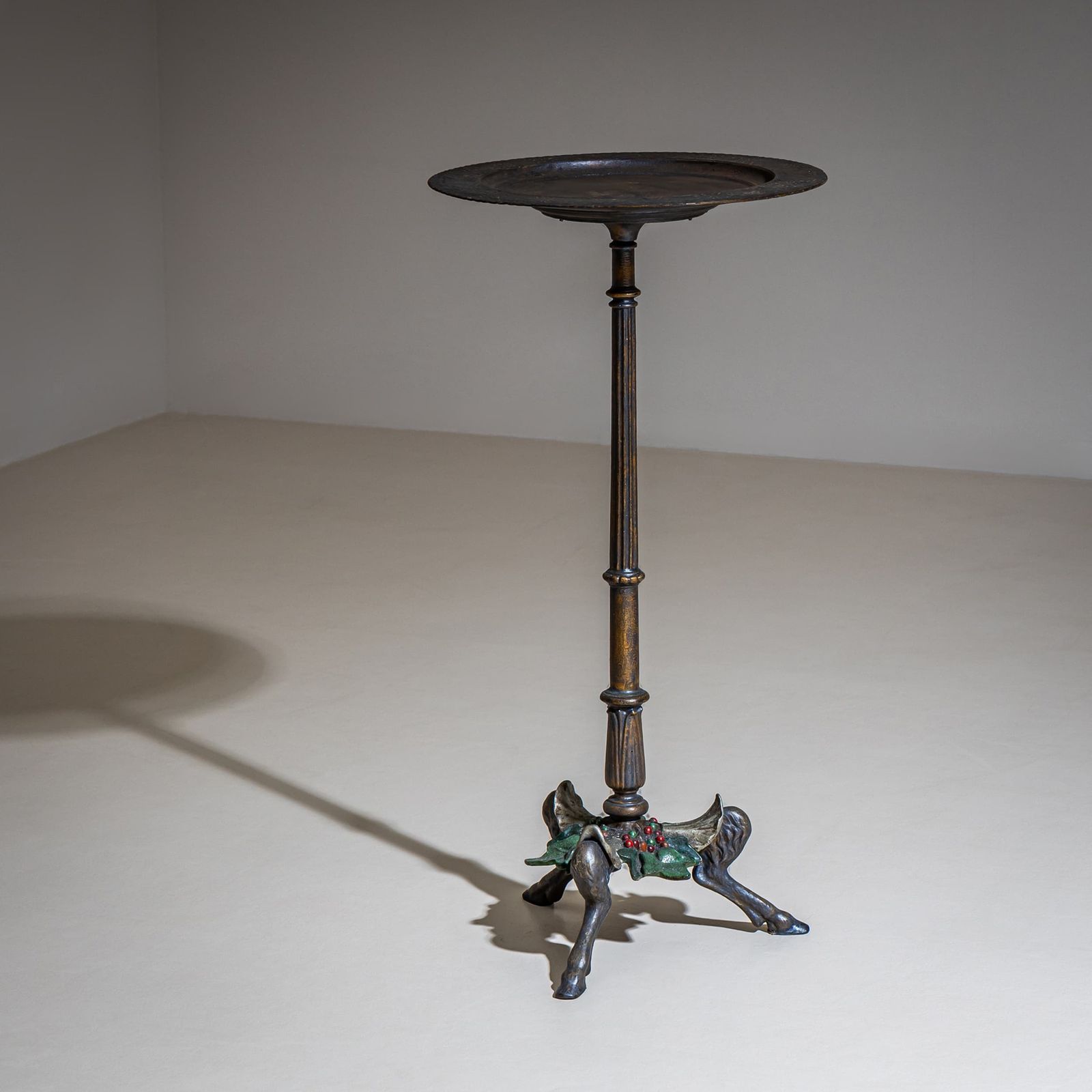 Wrought Iron Guéridon With Holly Decoration, 19th Century photo furniture