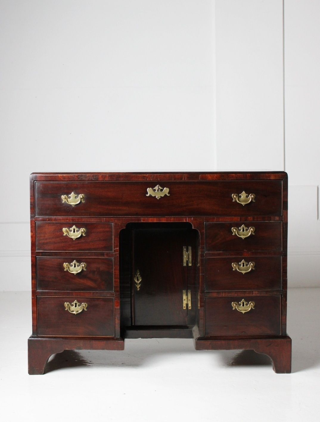 George II Red Walnut Kneehole Desk photo furniture