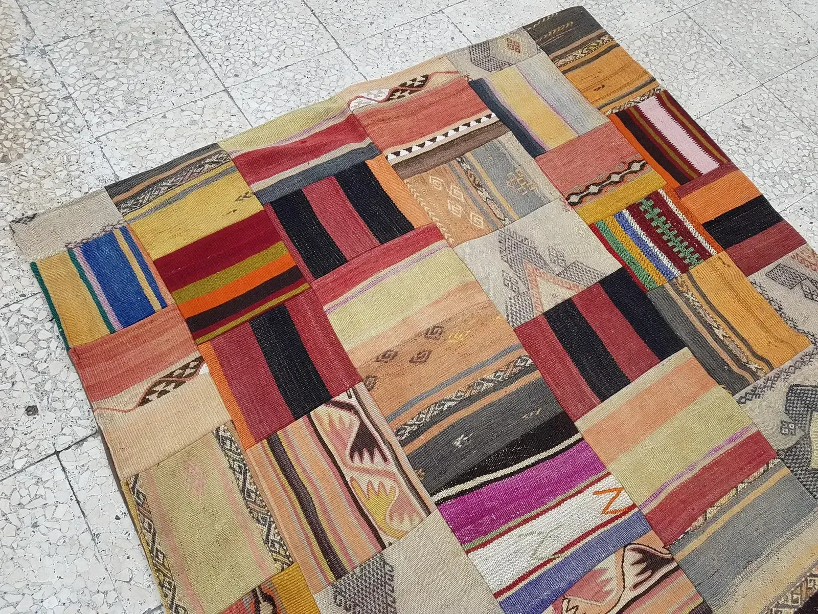 Turkish Kilim Rug   Patchwork Design 4'10" X 6'6" photo vinterior