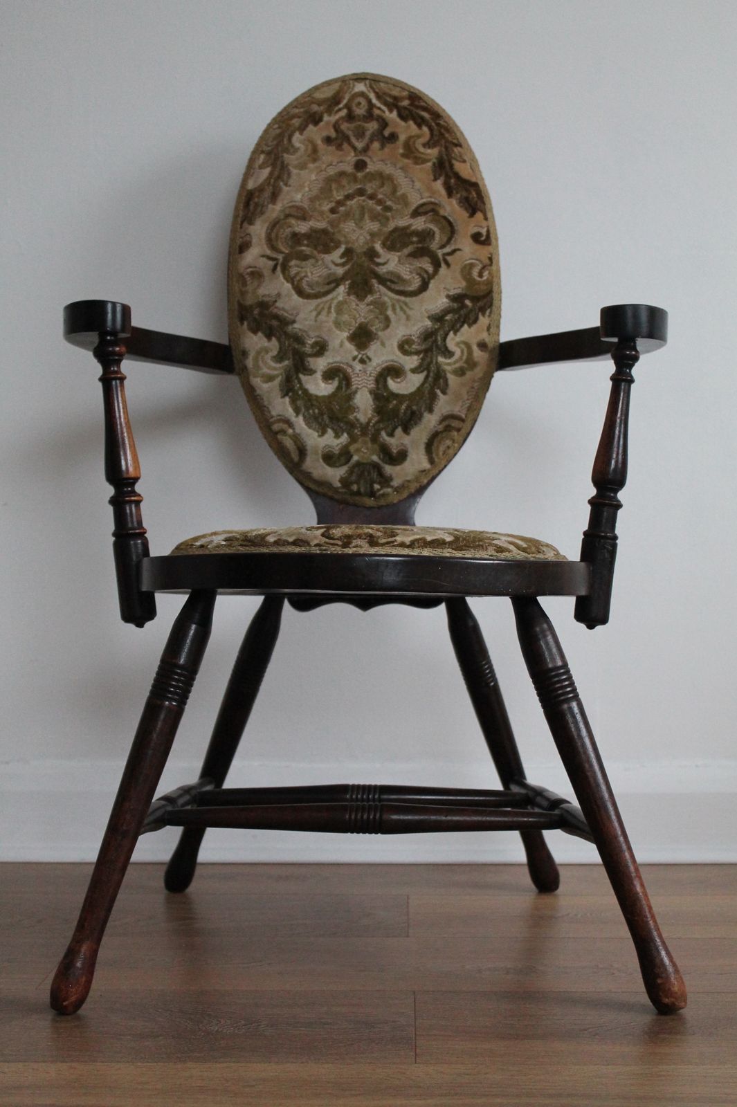 Victorian Ladies Boudoir Armchair photo Furniture