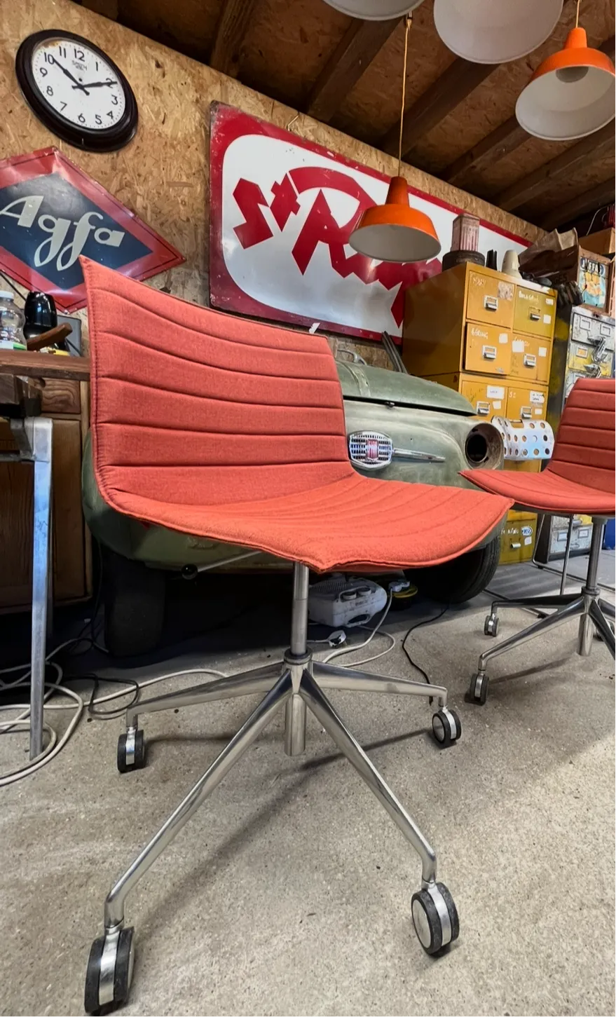 Arper Catifa 46 Swivel Chair Studio / Office Coral photo 378.0