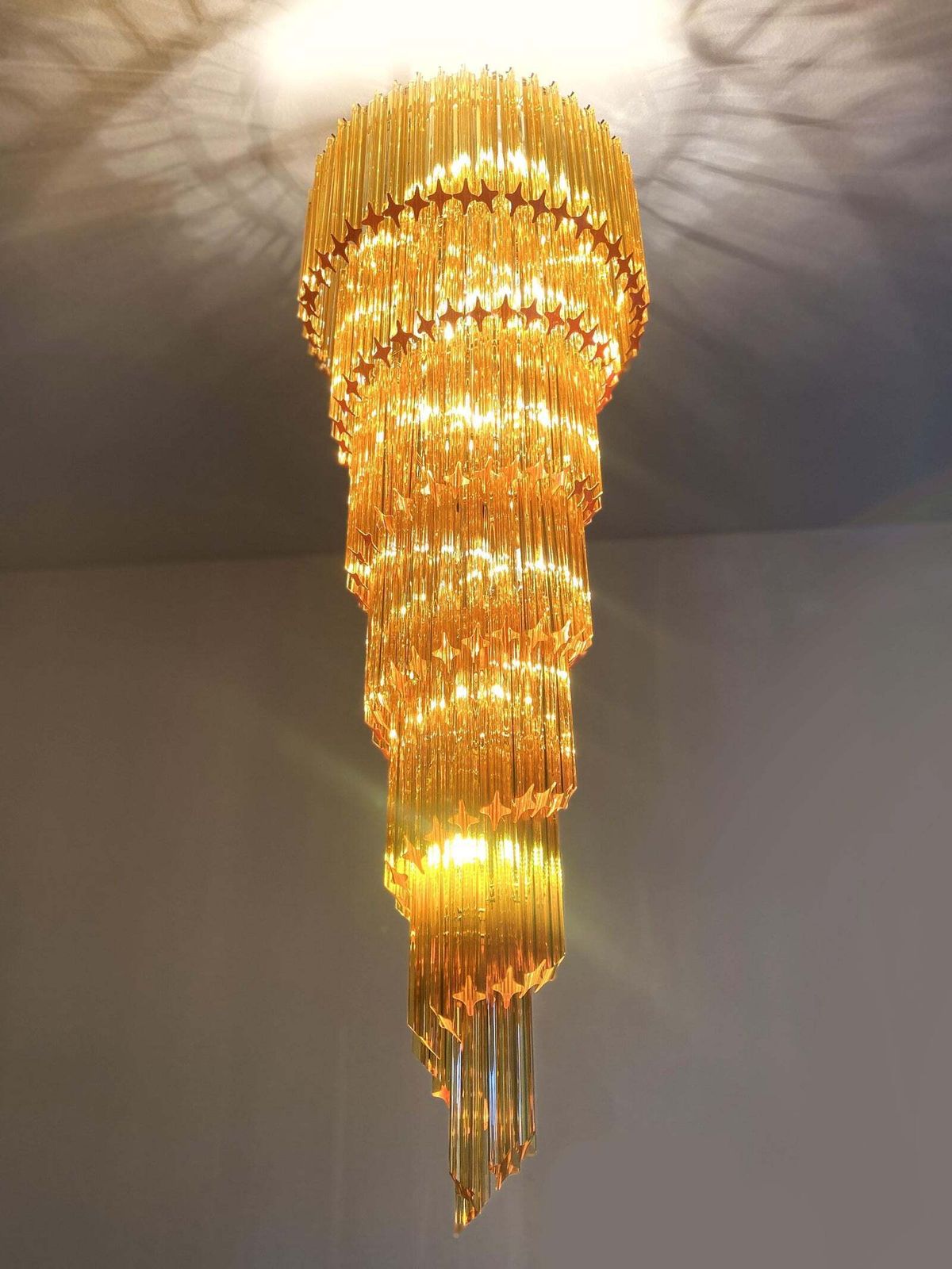 Contemporary Amber “Quadriedro” Murano Glass Twister Chandelier In Venini Style photo furniture