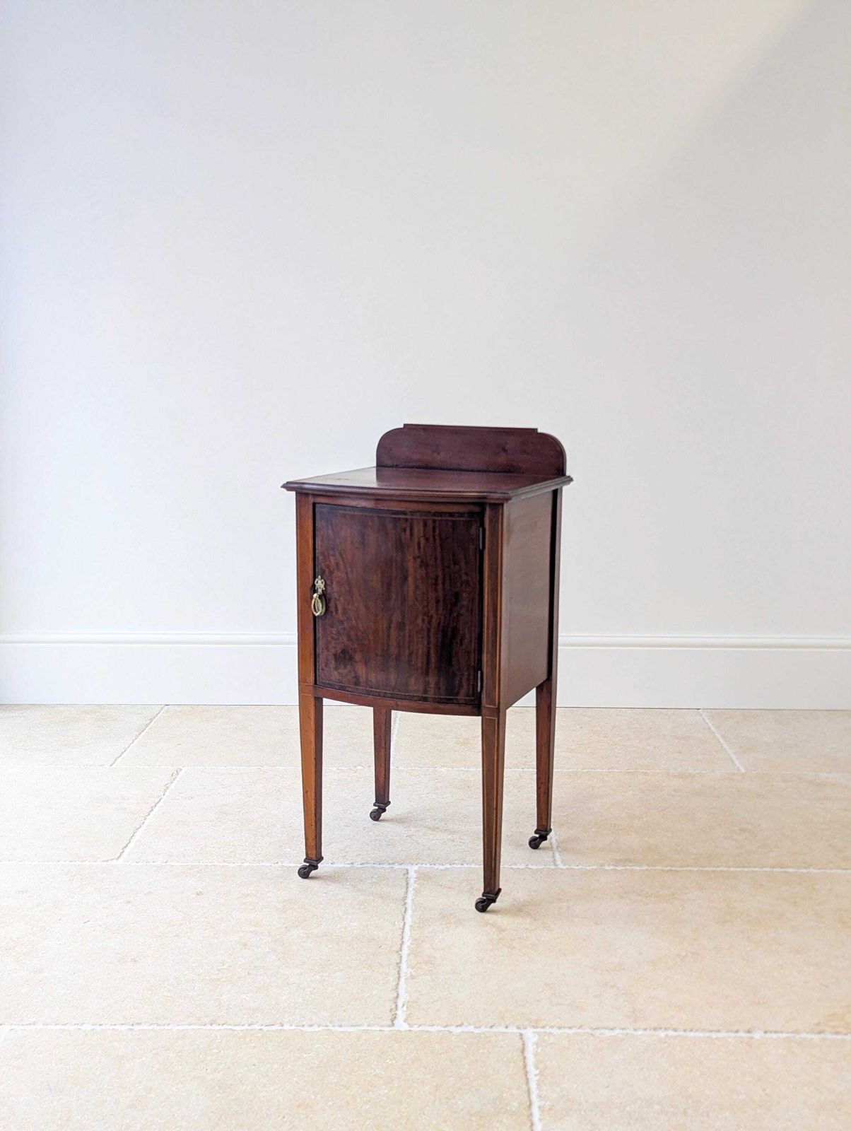 photo furniture Antique Late Victorian Mahogany Bedside Cabinet C.1890