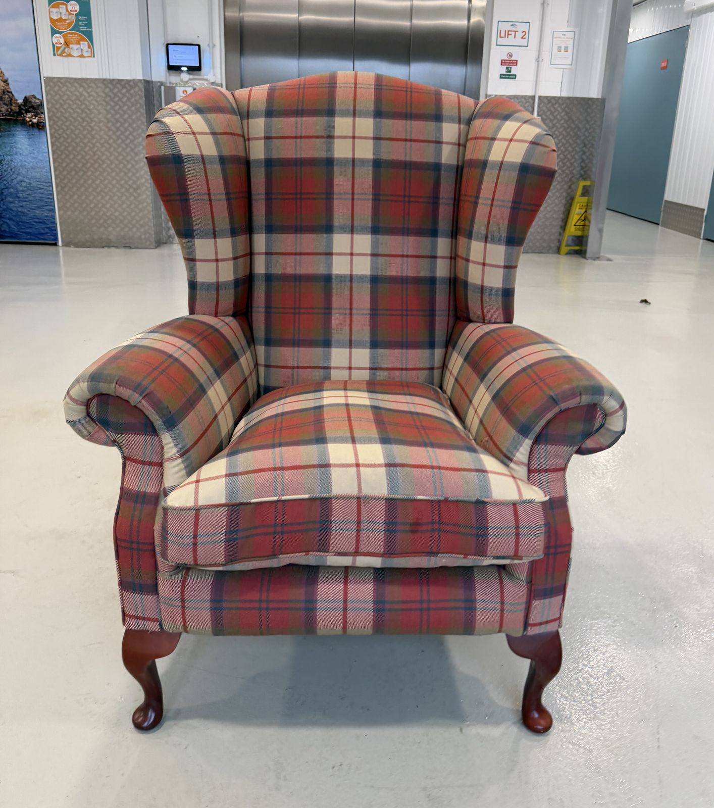 Lovely Queen Anne Style High Wingback Armchair In Red Check Fabric – Great Condition photo vinterior