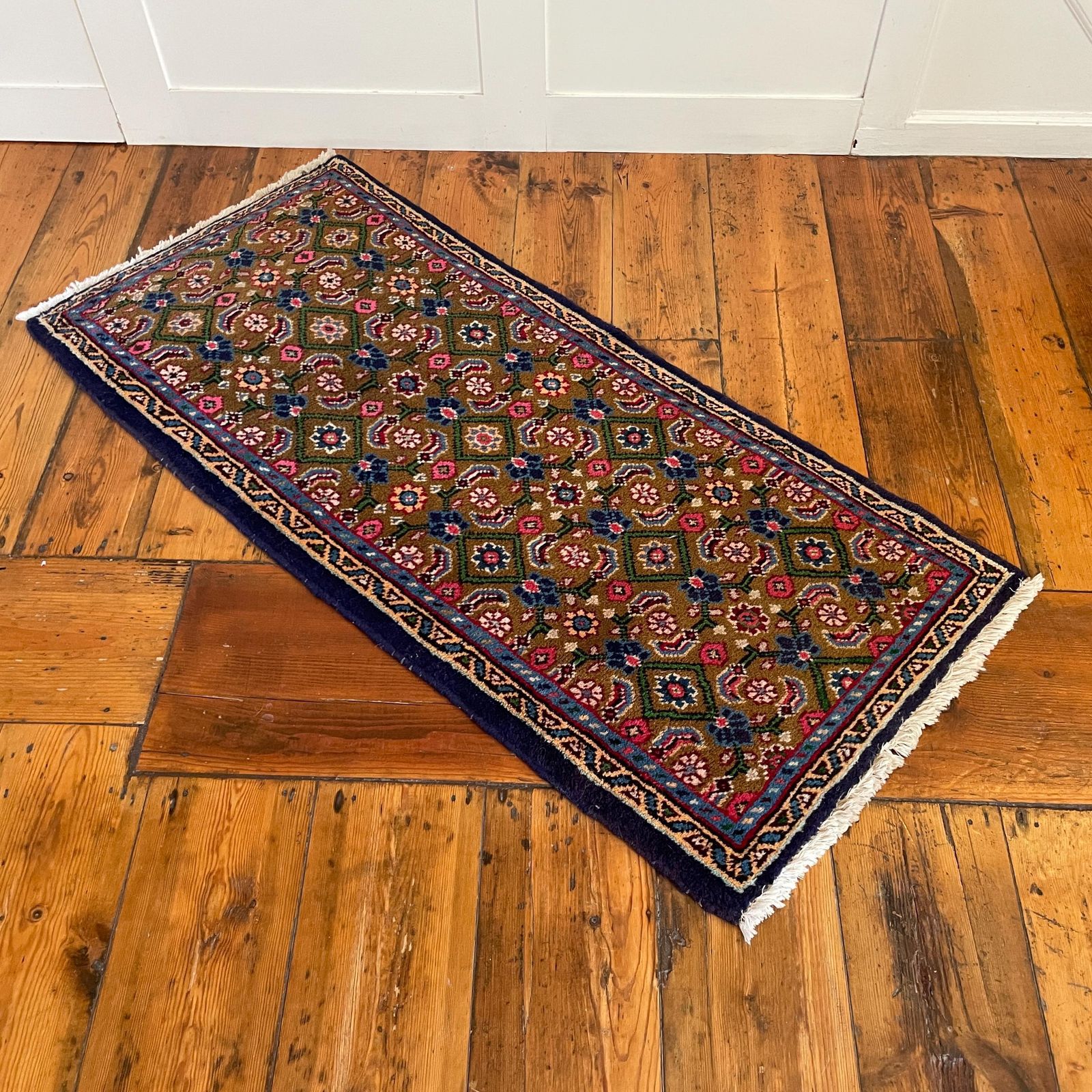 Textiles Antique Hand Woven Rug Carpet Mat Rectangle Wool Vintage Pattern Floor Mat Handmade Textile Patterned 124x57cm Runner Multicoloured Tassels photo