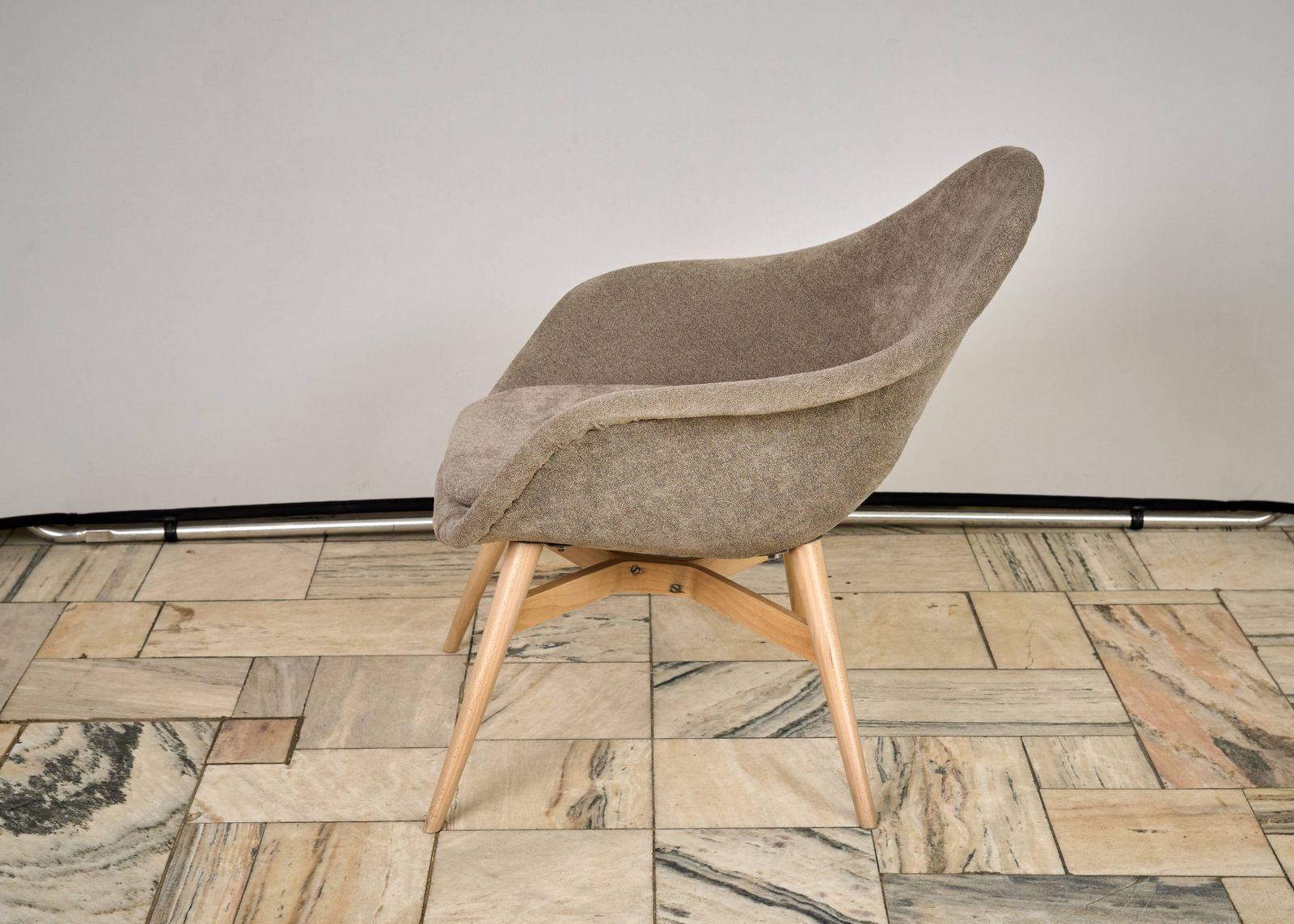 Shell Lounge Chair By Miroslav Navratil, 1960s, Czechoslovakia photo for sale