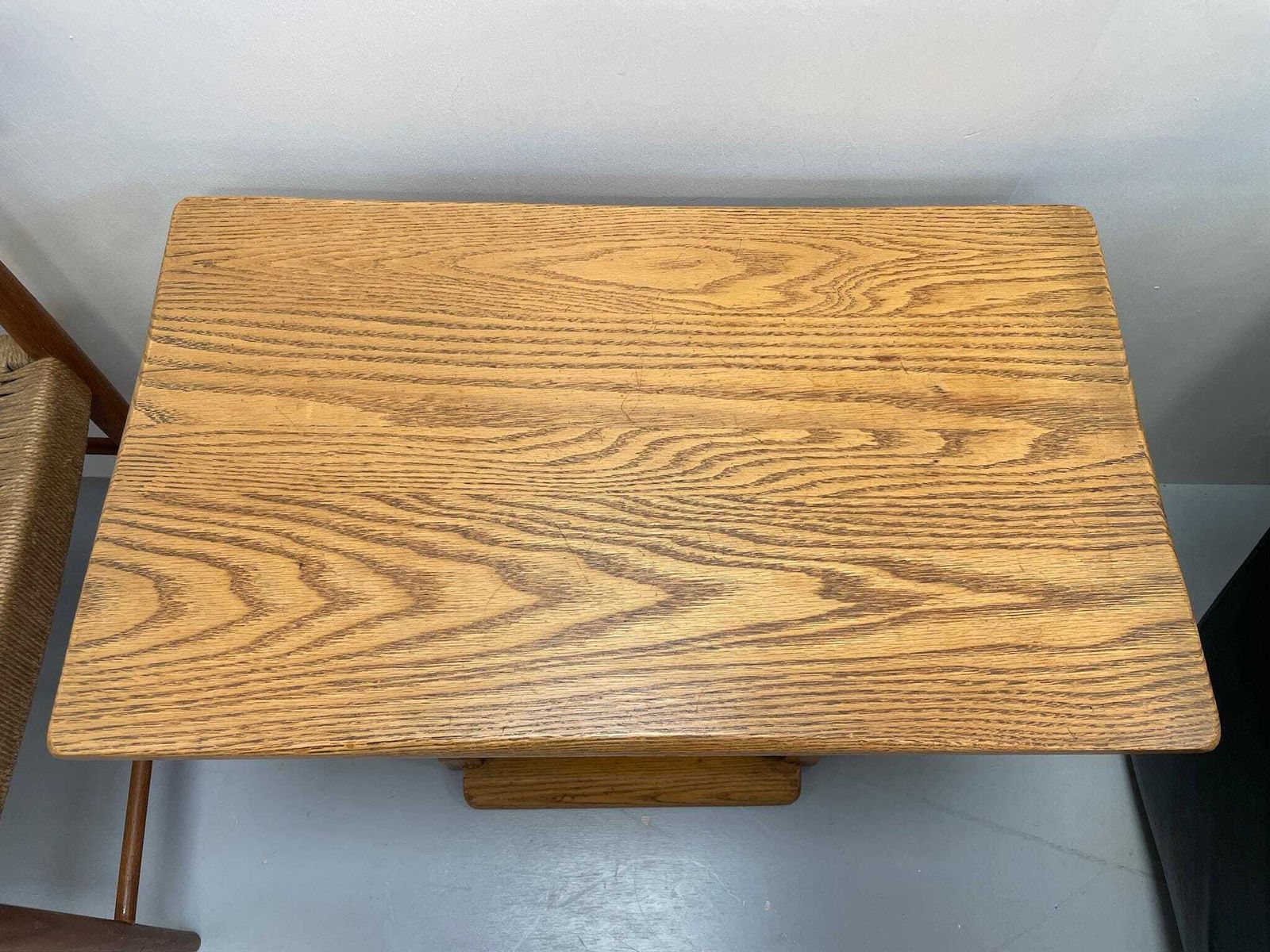 Vintage Jamestown Furniture British Oak Nightstand Or Side Table Arts Crafts Style photo furniture