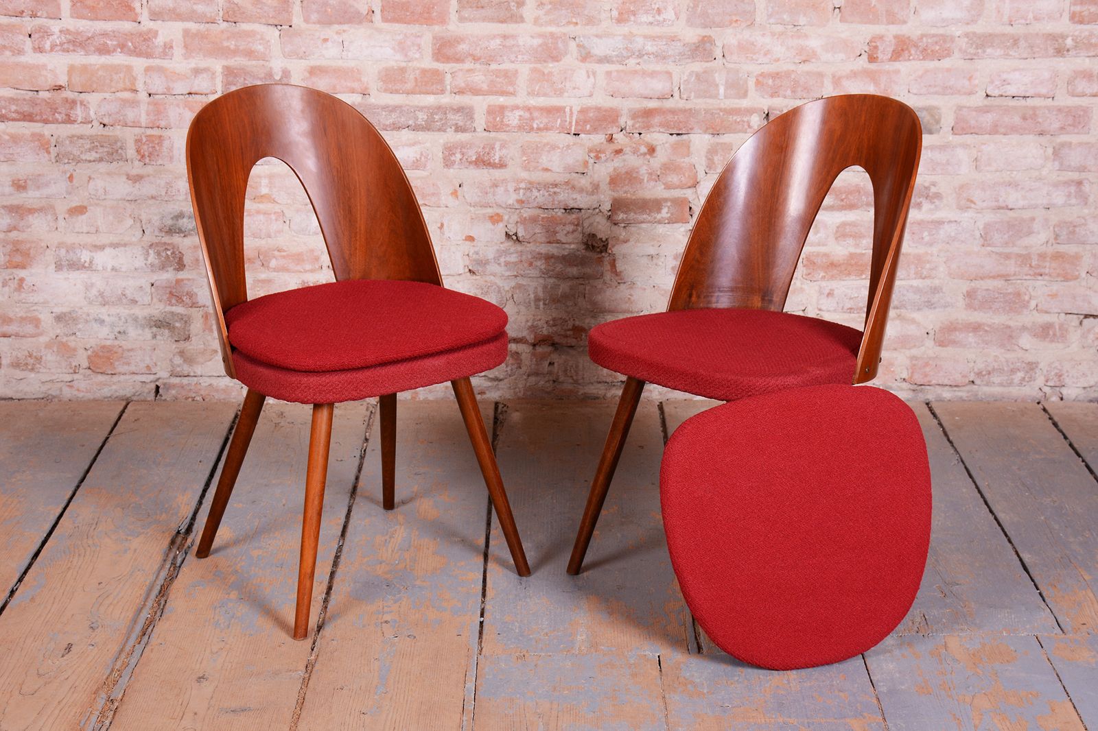 Set Of Four Original Mid Century Chairs, By Antonín šuman, Walnut, Czech, 1950s photo Furniture