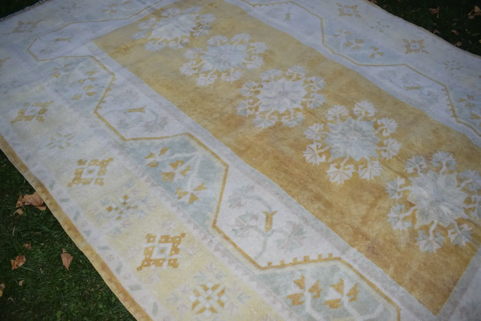 Turkish Milas Rug With Soft Color photo vinterior