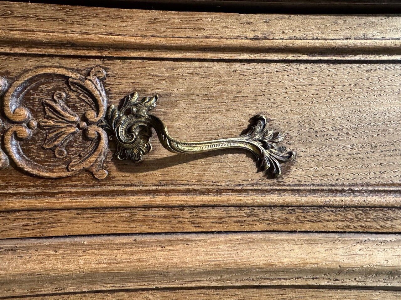 photo furniture High Quality French  Cabinet