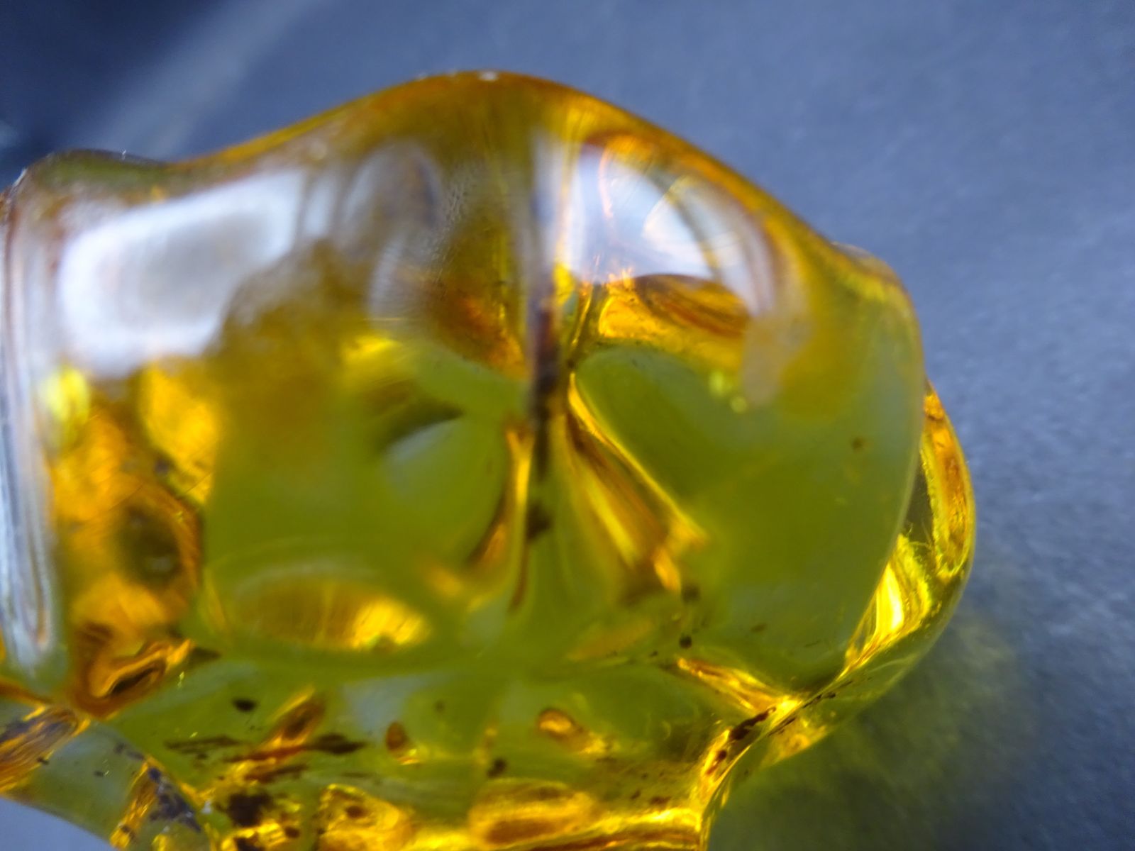 Home Fixtures Victorian Yellow/Amber Glass Door Knob photo