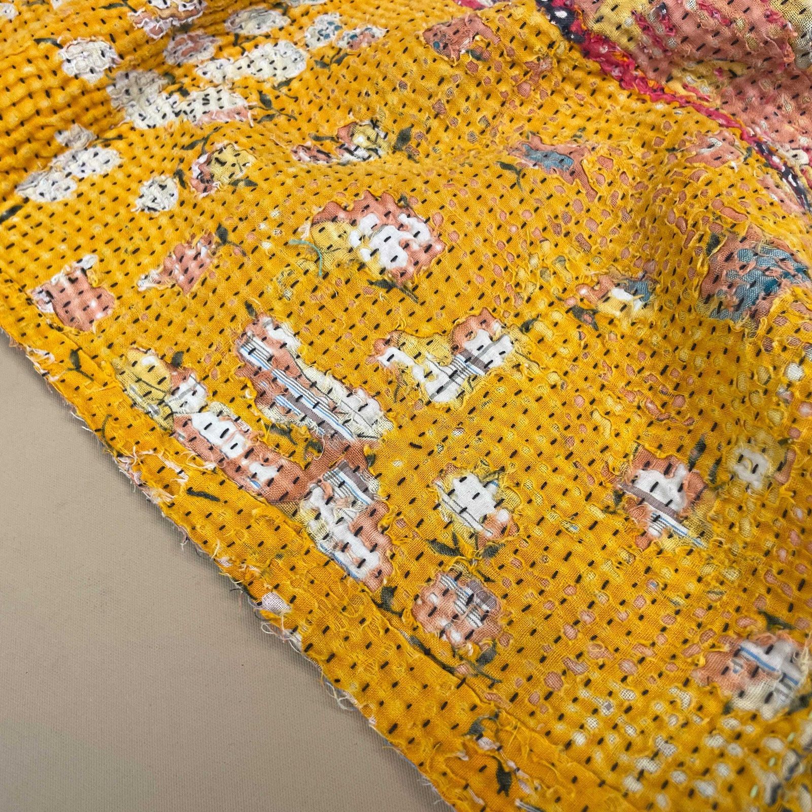 Textiles Indian Fabric Table Runner Hand Embroidered Pattern Tapestry Cotton Handmade Craft Traditional Cloth India Stitched Rectangle 97x30cm photo