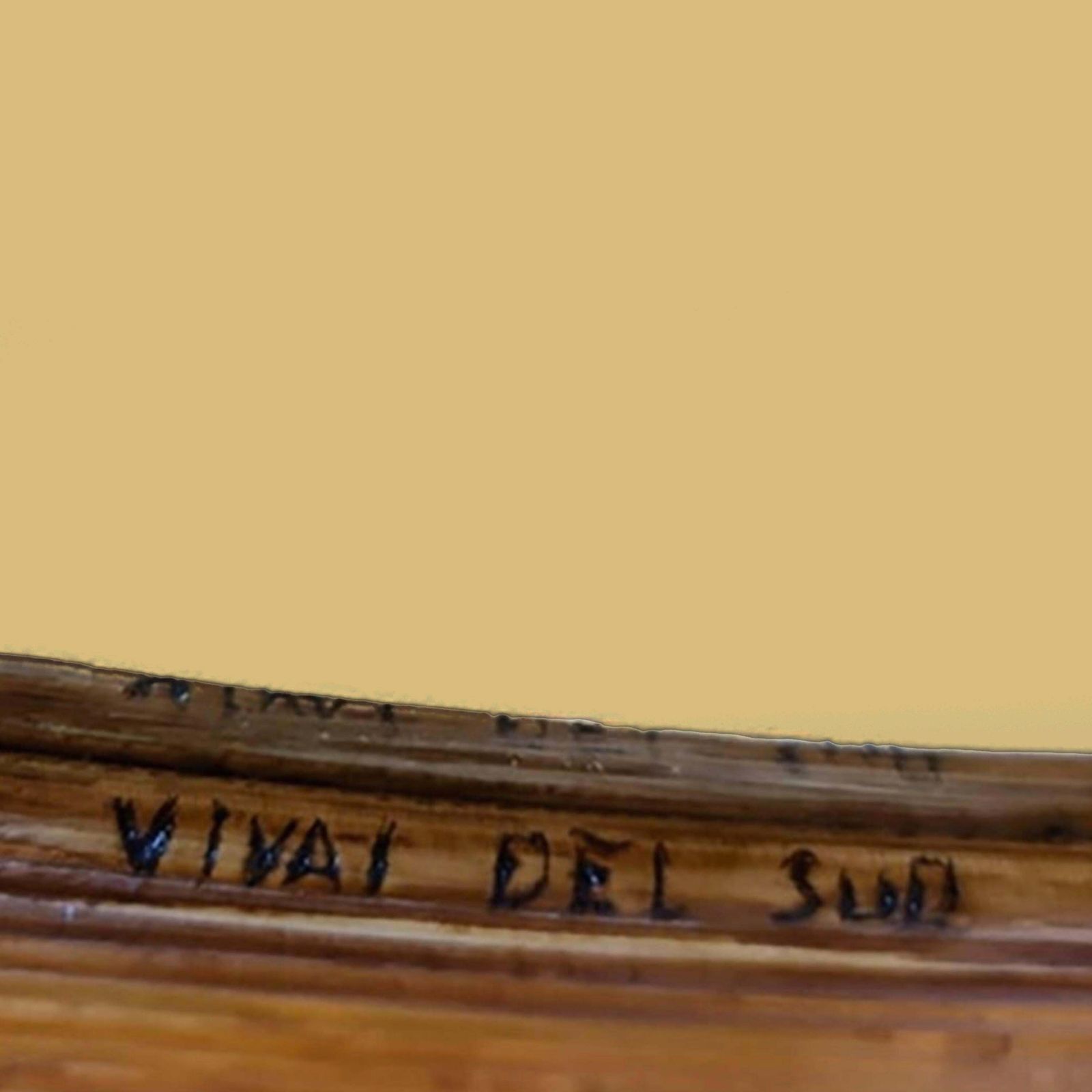 photo furniture Mid Century Modern Italian Rattan And Brass Dining Table By Vivai Del Sud, 70s