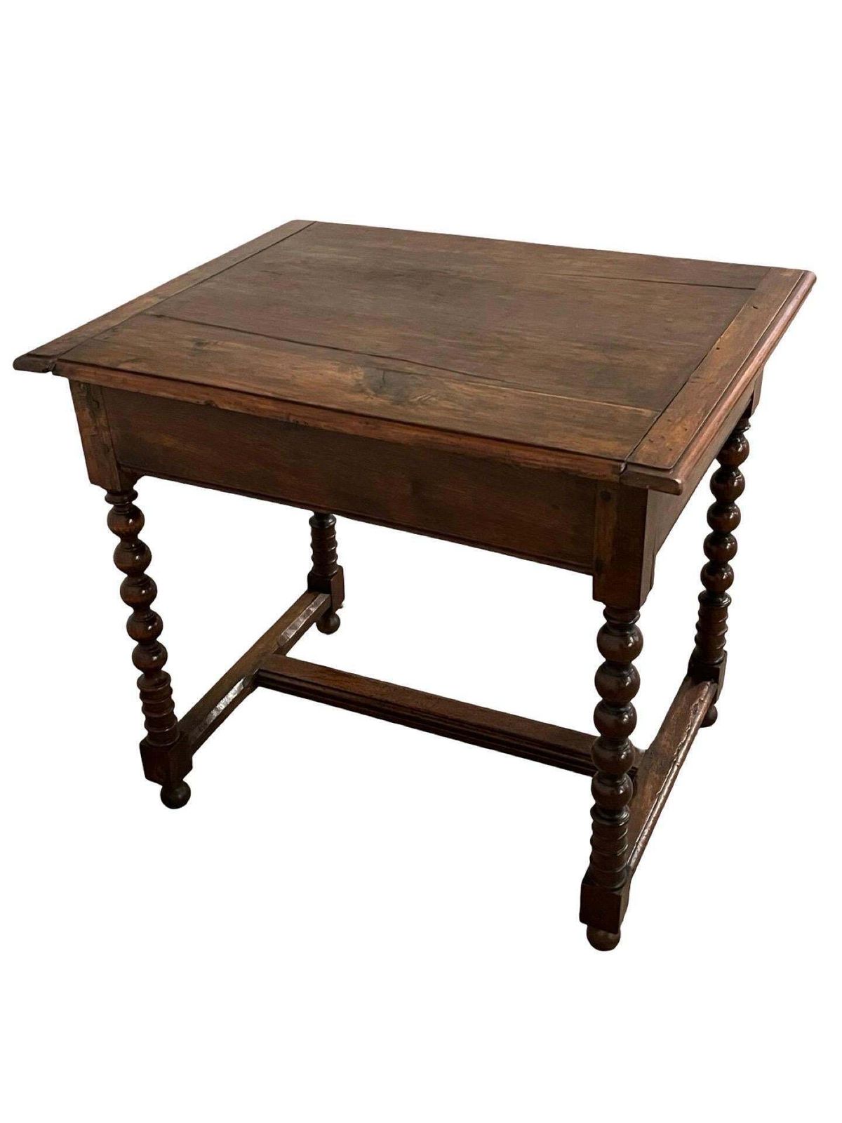 18th Century Italian Walnut Louis XIV Side Table With Bobbin Legs photo for sale