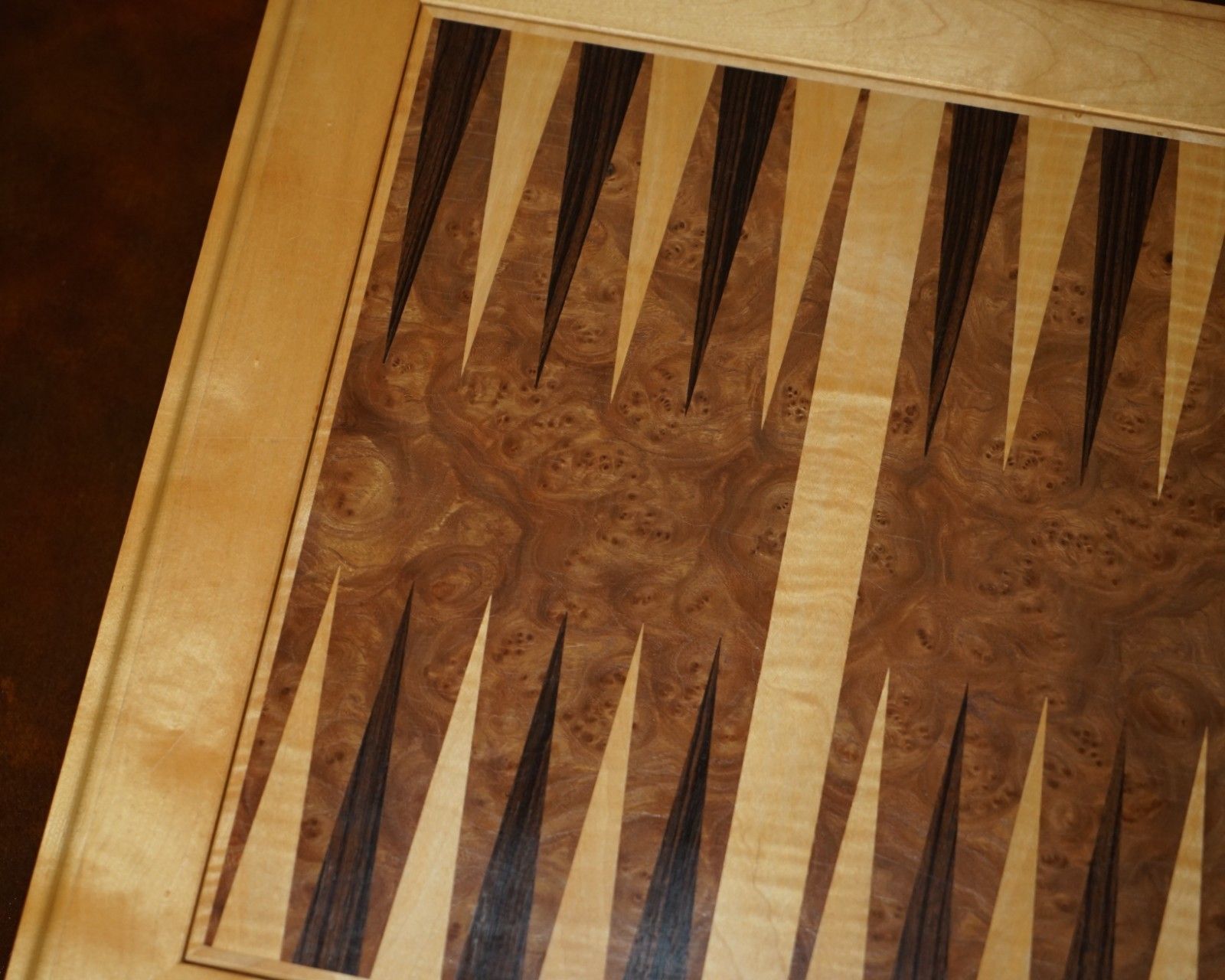 Furniture Rare Viscount David Linley Satinwood & Burr Walnut Chessboard & Backgammon photo