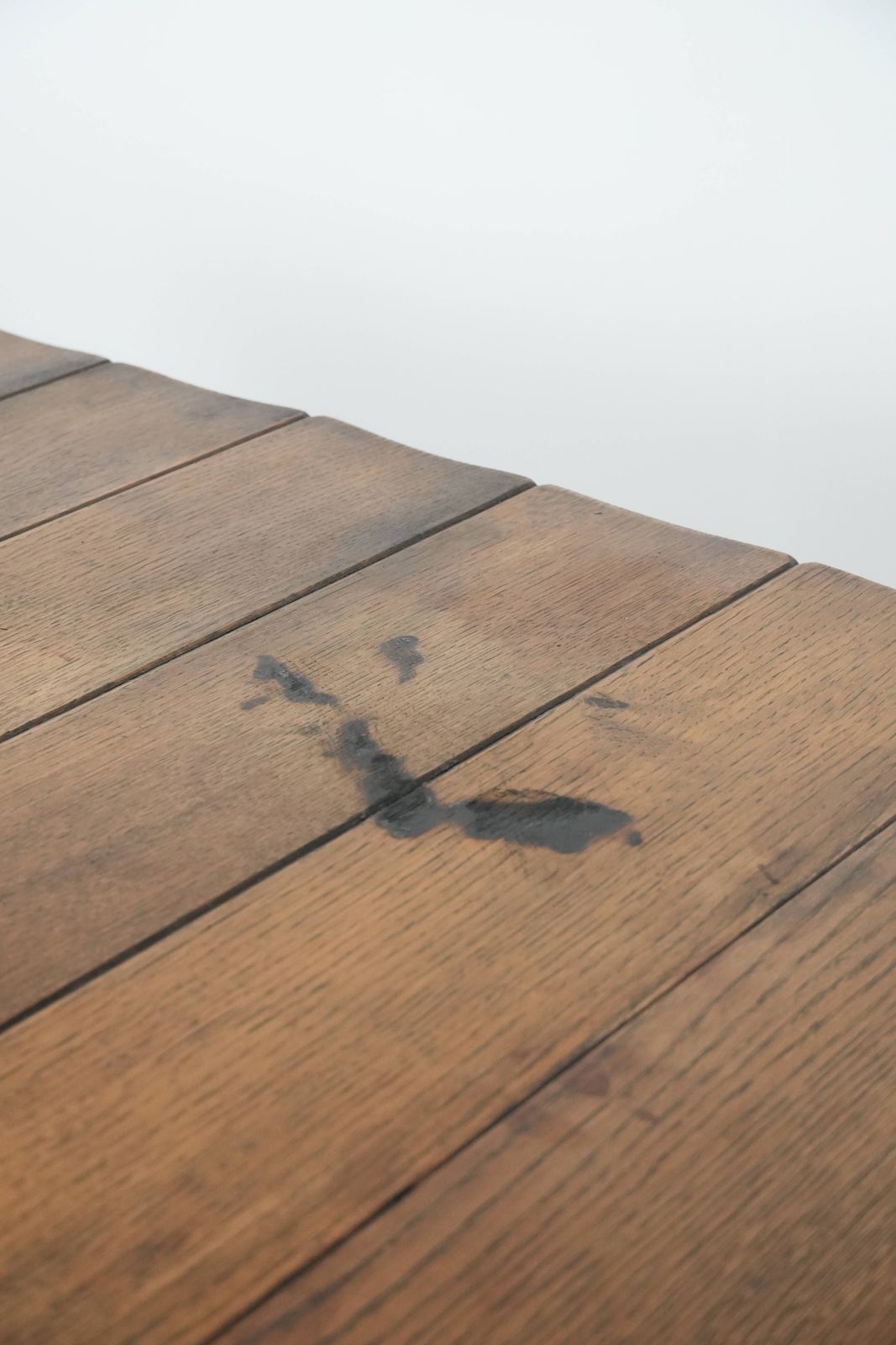 photo vinterior Bijzondere Antieke Zwitserse Inklapbare Eettafel Van Eikenhout, Midden 19e Eeuw