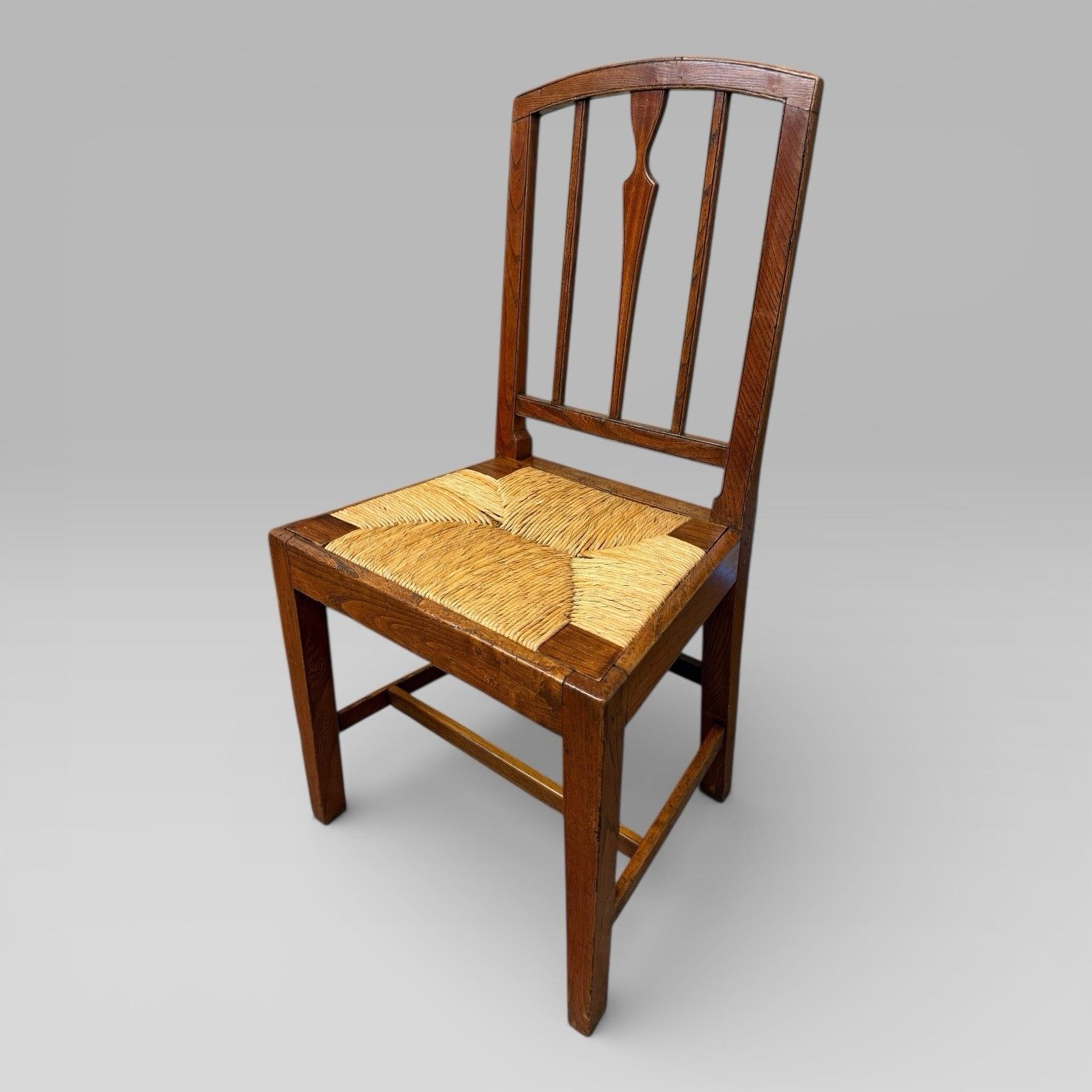 Antique 19th Century Elm Country Farmhouse Single Chair With Rush Seat