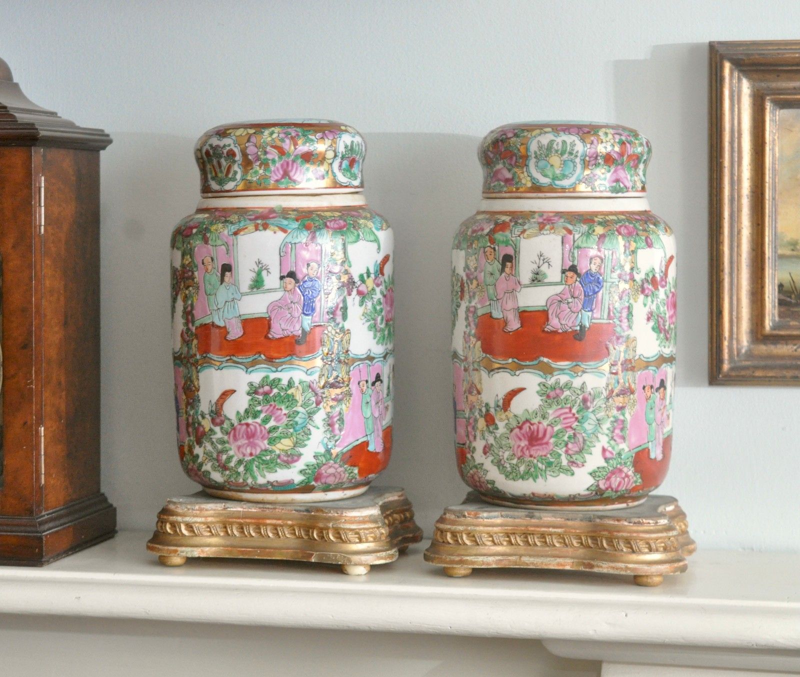 A Large Pair Of Cantonese Export Lidded Ginger (Fencai) Jars, Famille Rose photo furniture