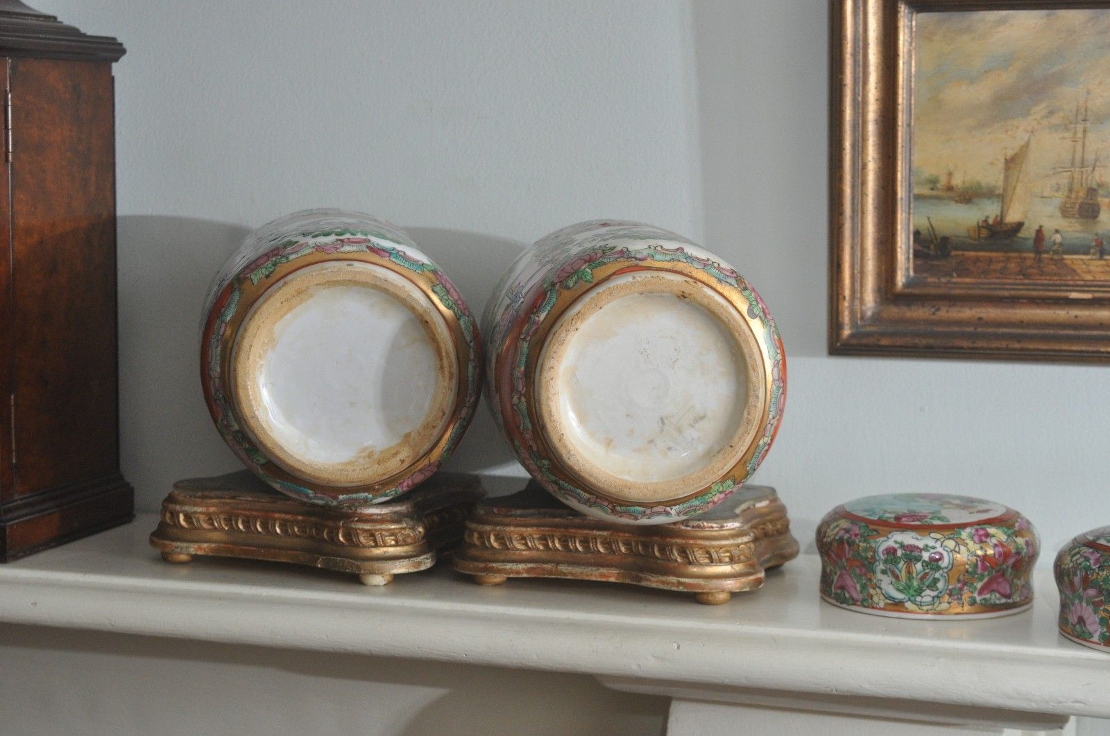 A Large Pair Of Cantonese Export Lidded Ginger (Fencai) Jars, Famille Rose photo Home Decor