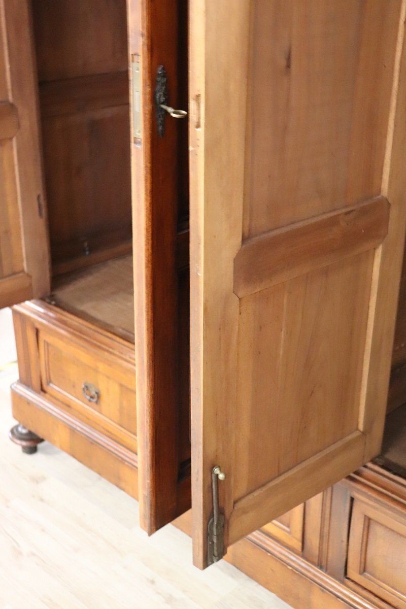 Large Antique 19th Century 4 Door Wardrobe In Walnut photo furniture