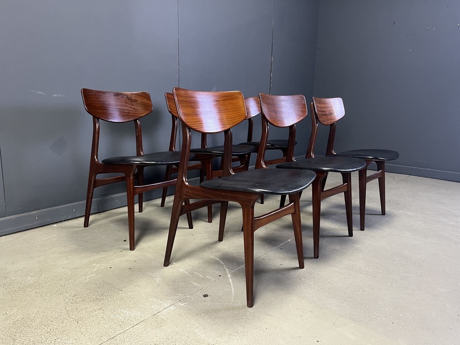 photo buy Mid Century Dining Set By Louis Van Teeffelen For Wébé, 1960s