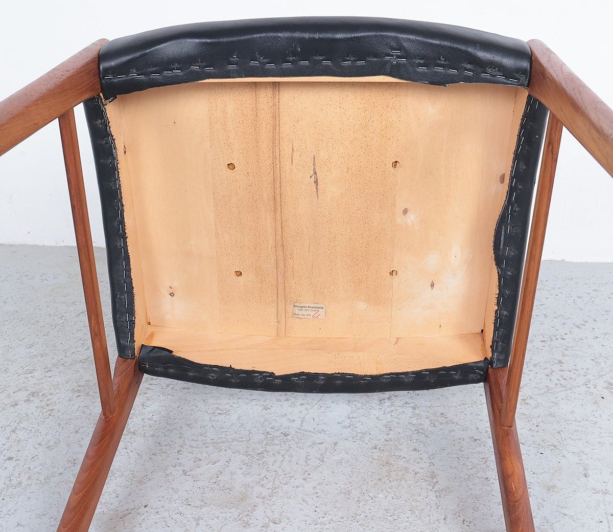 photo buy Teak And Leather Chairs By Arne Wahl Iversen For Glyngøre Stolefabrik, 1960s, Set Of 3