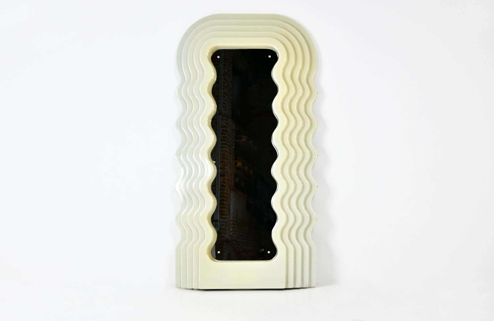 Mirror "Ultrafragola" By Ettore Sottsass For Poltronova, 1970s, 1st Edition photo for sale