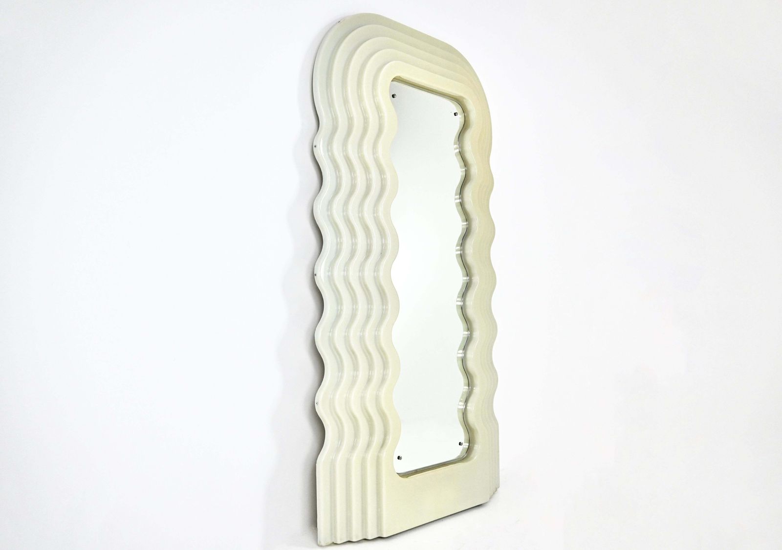 Mirror "Ultrafragola" By Ettore Sottsass For Poltronova, 1970s, 1st Edition photo 18443.0