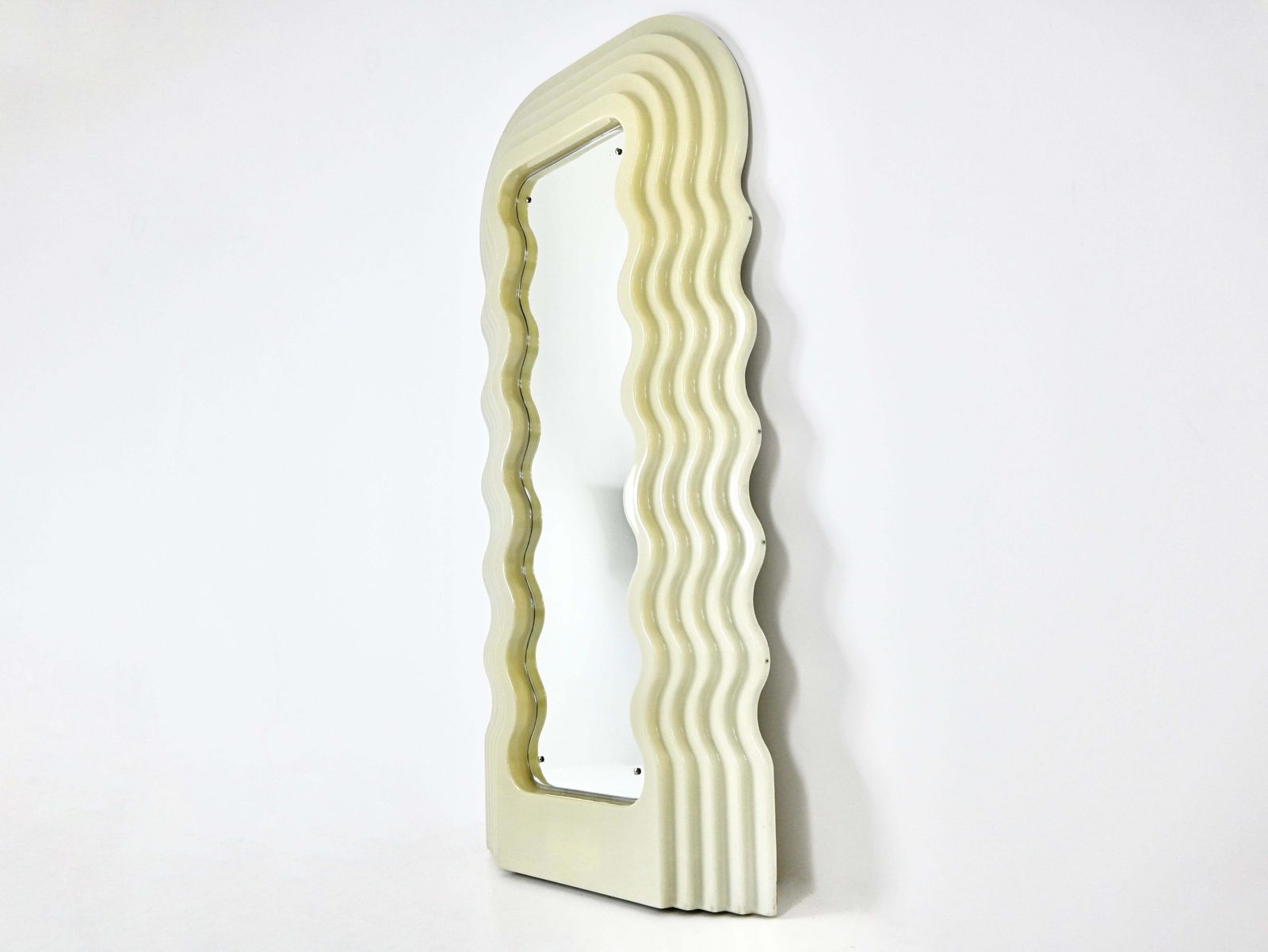 Mirror "Ultrafragola" By Ettore Sottsass For Poltronova, 1970s, 1st Edition photo buy
