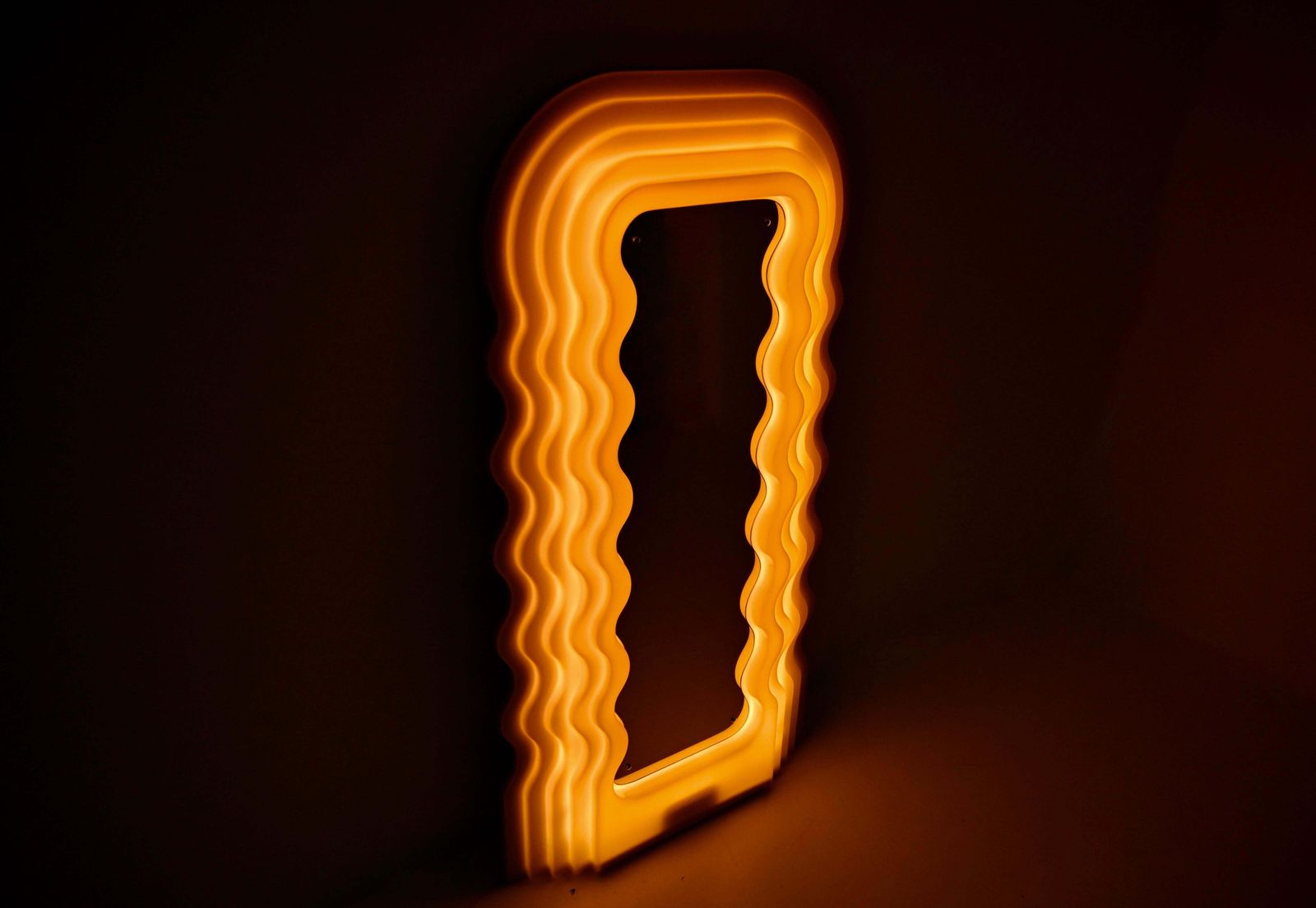 photo furniture Mirror "Ultrafragola" By Ettore Sottsass For Poltronova, 1970s, 1st Edition