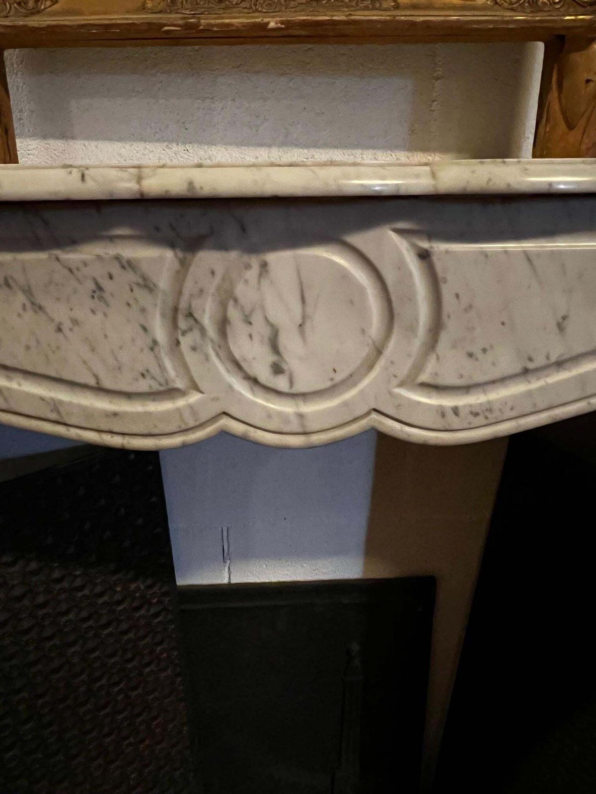 Camino Cornice Mantello, Pompadour In Marmo Bianco Di Carrara, Francia photo Home Fixtures