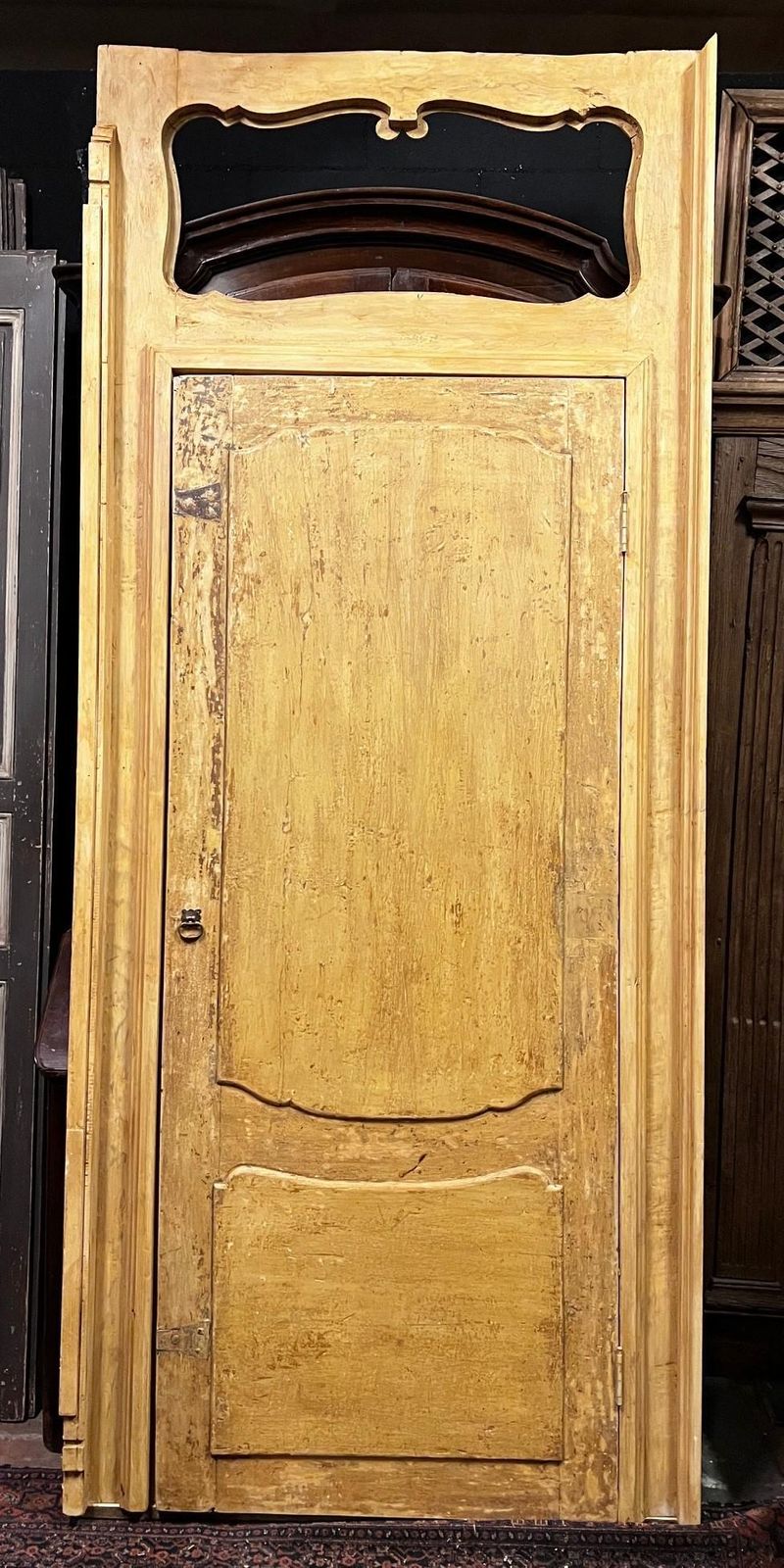 No.2 Yellow Lacquered Interior Doors With Frame And Door Overlay, Italy photo Home Fixtures