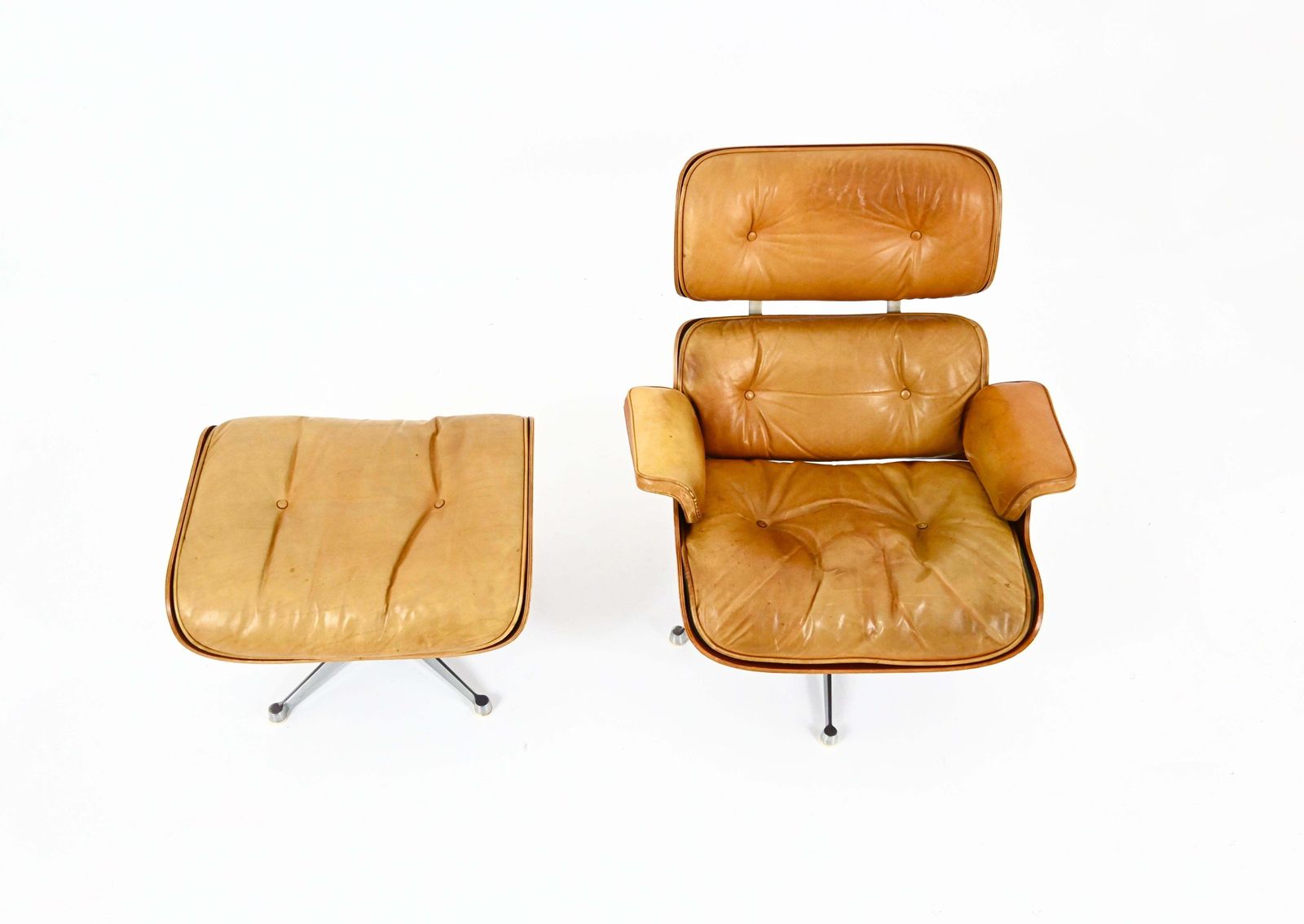 Lounge Chair & Ottoman By Charles & Ray Eames For Herman Miller, 1970s photo vintage
