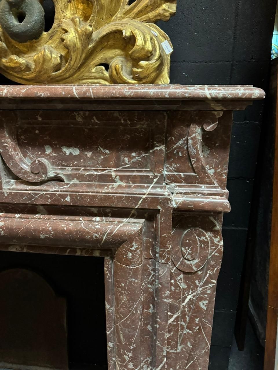 Fine France Red Marble Fireplace With White Veins, Italy photo vinterior