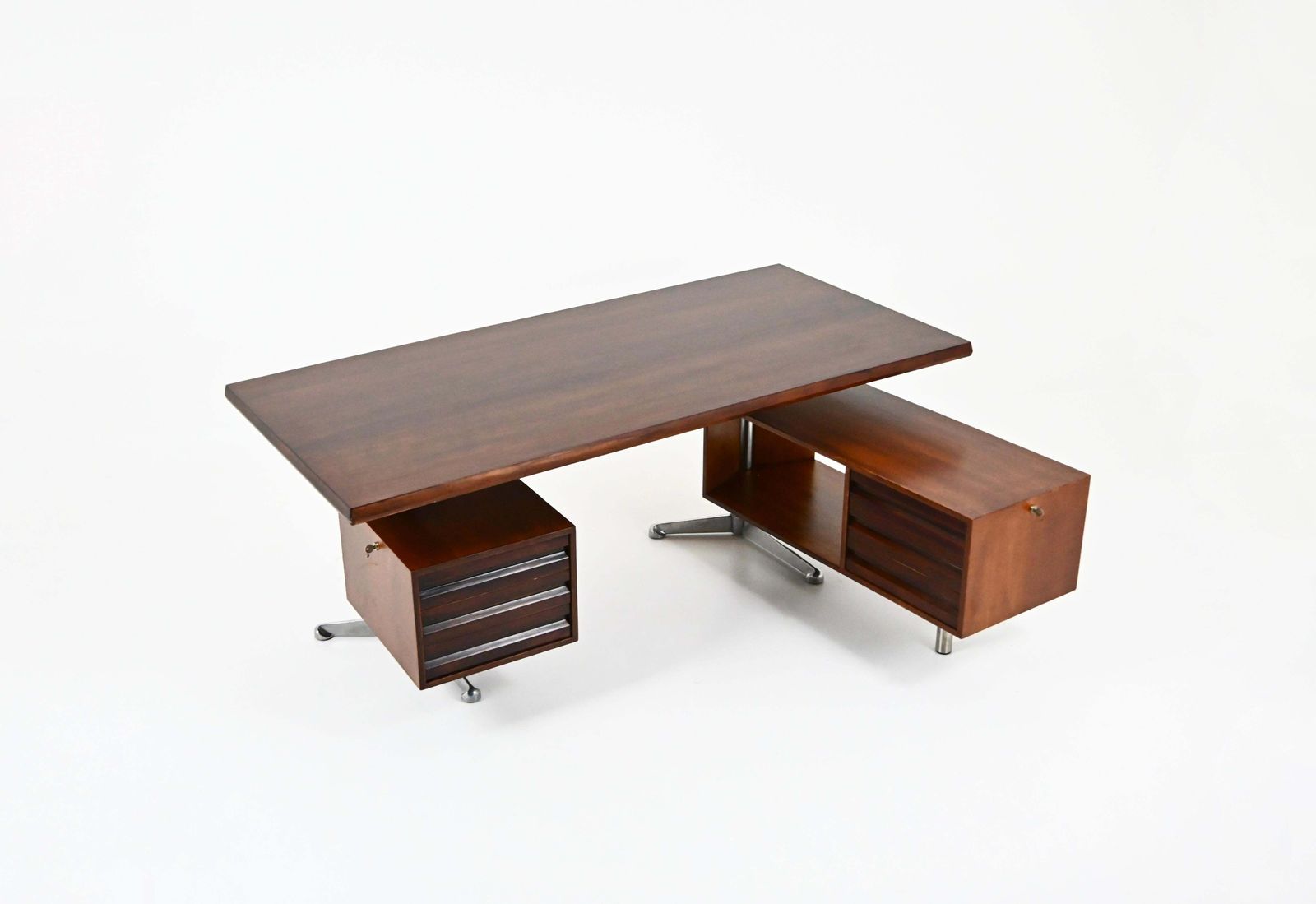 Desk By Osvaldo Borsani For Tecno, 1960s photo furniture