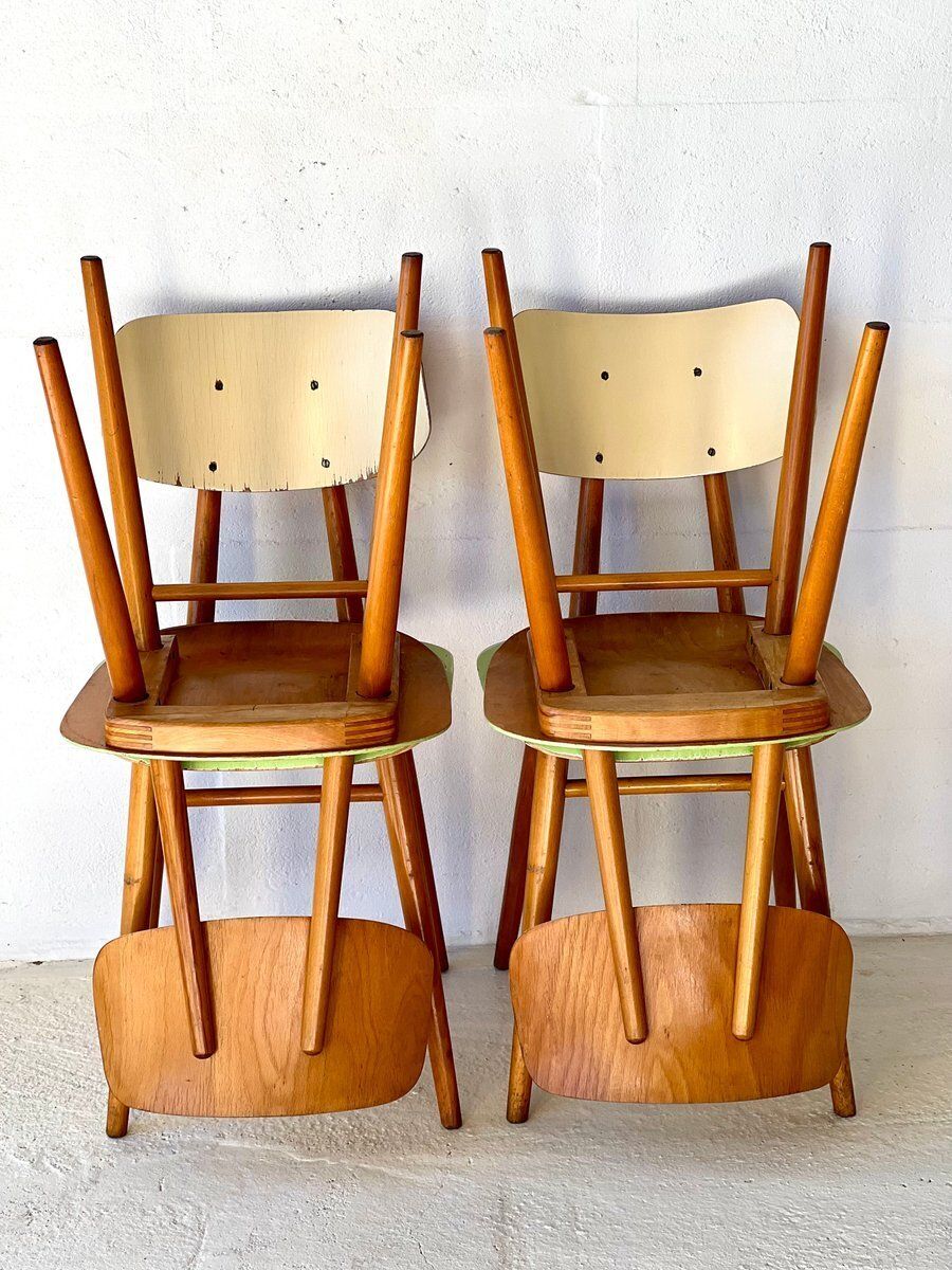 Meubels Eetkamerstoelen Van Ton, 1960, Set Van 4 photo