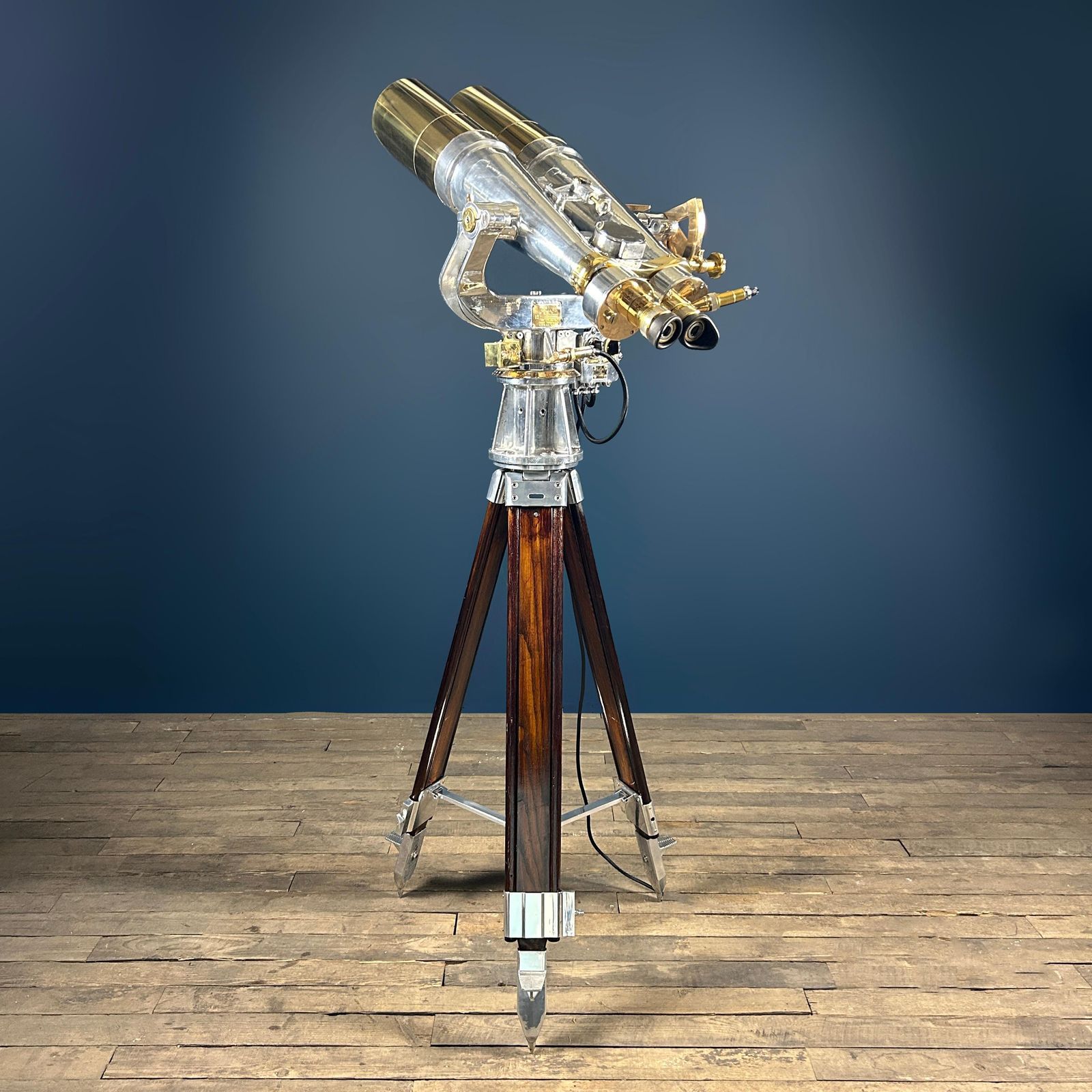 Cold War Japanese Defence Agency 20x 120 Binoculars With Illumination Control photo Home Decor
