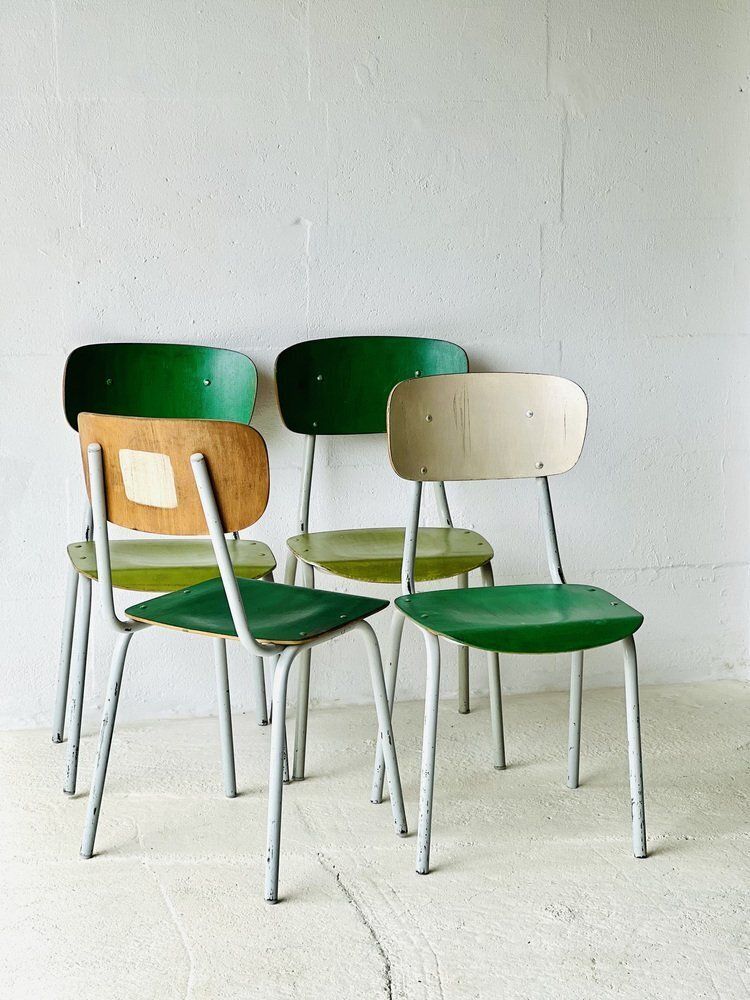 Vintage Schoolstoelen, Set Van 4 photo Meubels
