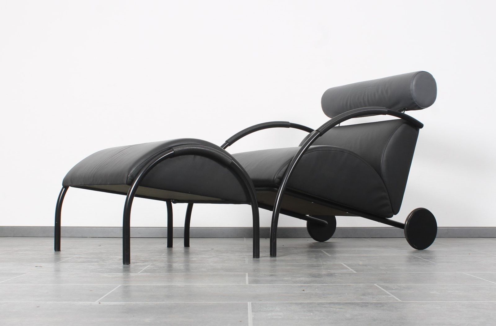 Set Of Black Leather Zyklus Armchair And Ottoman By Peter Maly For Cor, 1980s