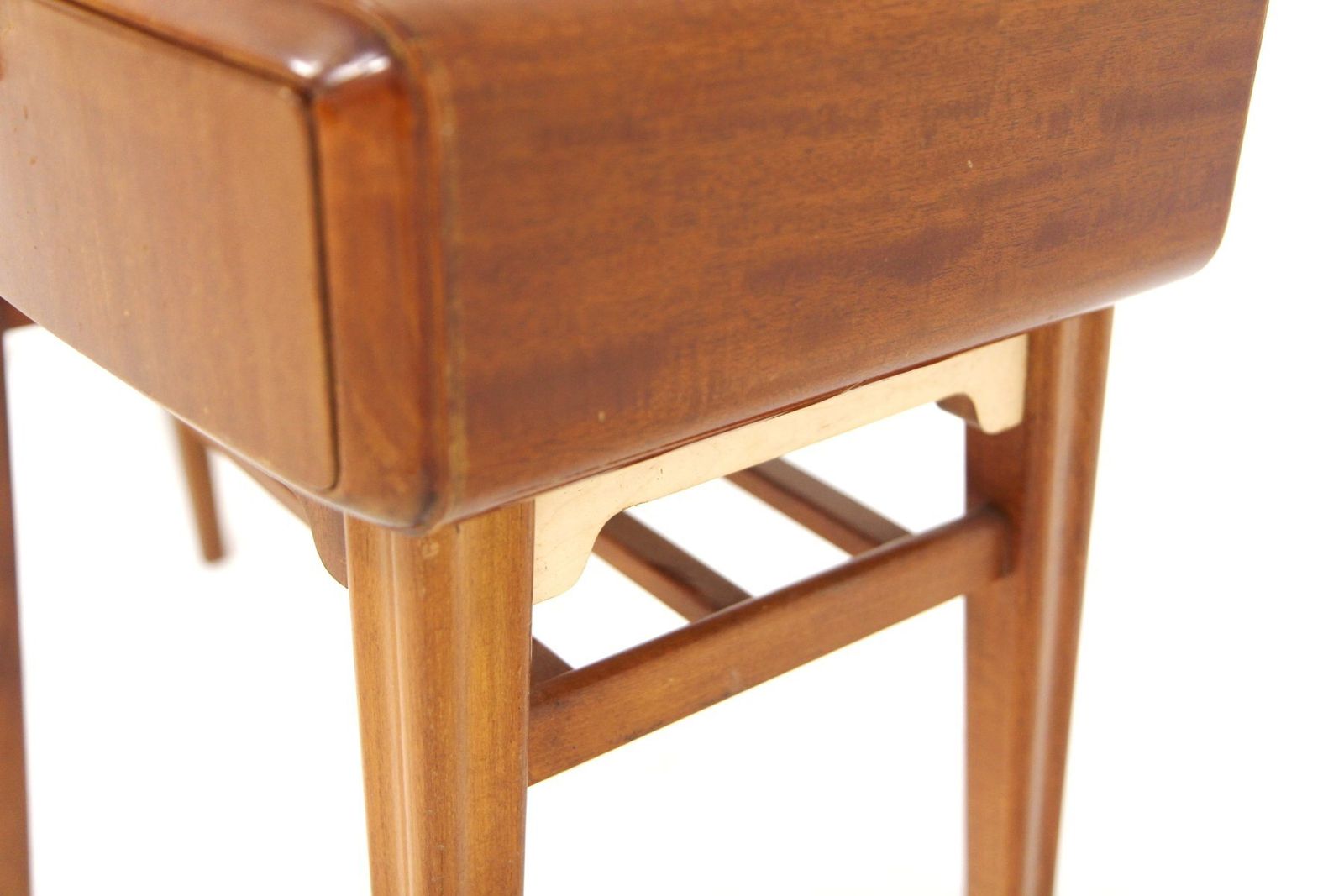 Mahogany Bedside Tables By Axel Larsson For Bodafors, Sweden, 1950s, Set Of 2 photo for sale