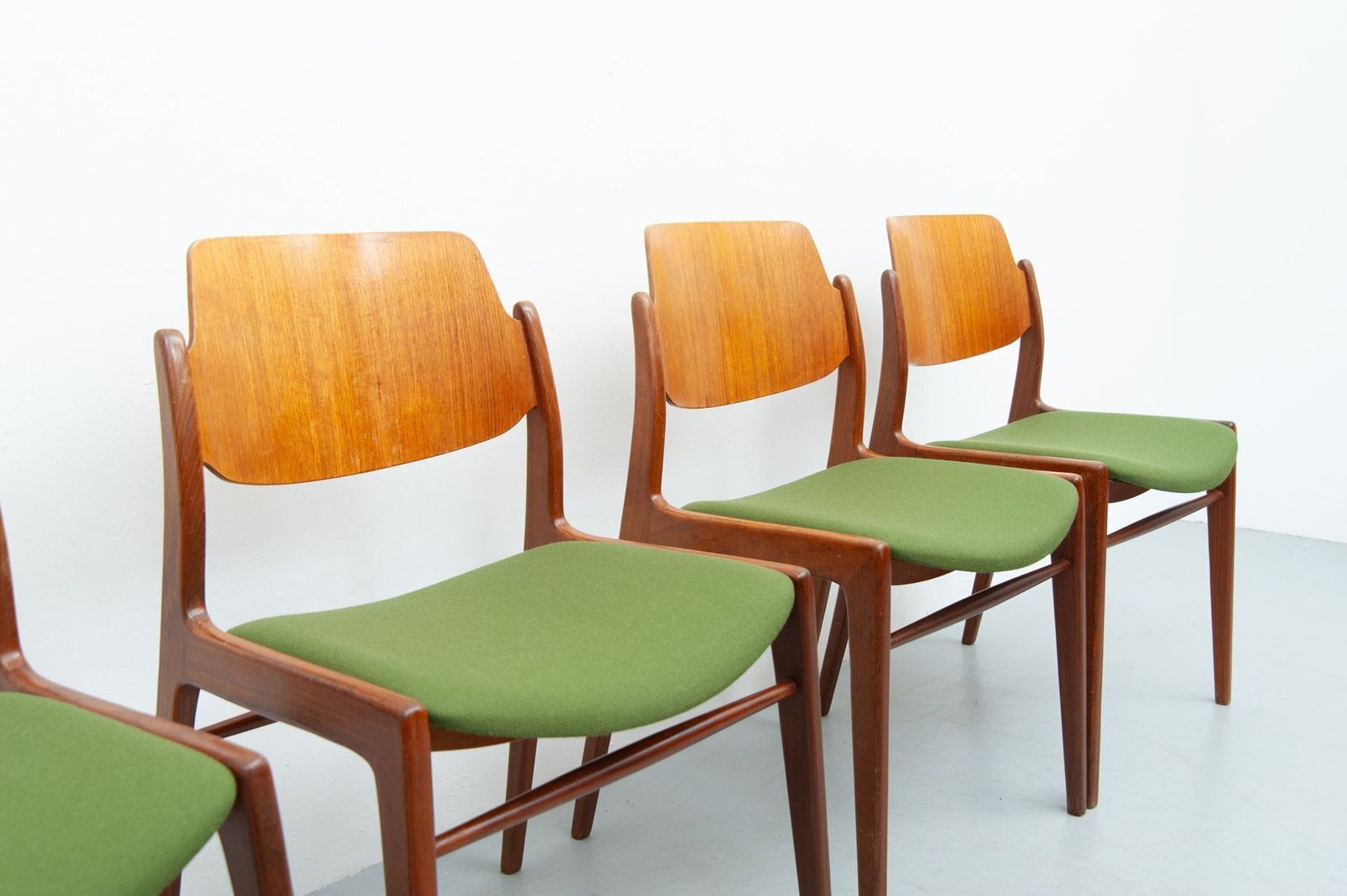 photo for sale C64 And D64 Dining Chairs In Teak By Hartmut Lohmeyer For Wilkhahn, 1950s, Set Of 6