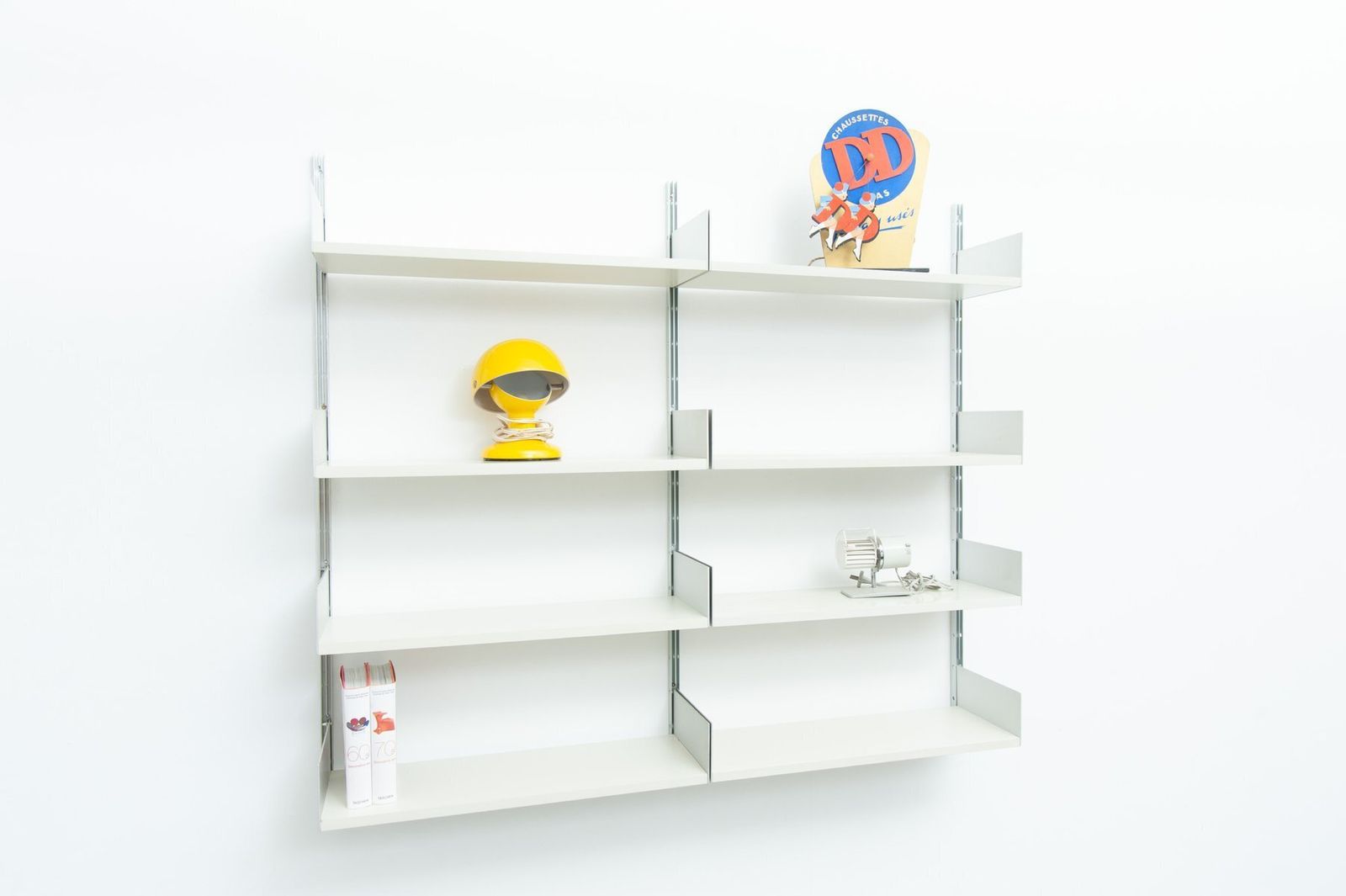 606 Shelving System By Dieter Rams For Vitsoe, 1960s photo for sale
