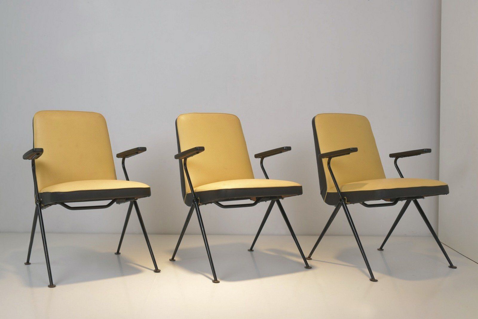 Armchairs In Steel Tube From Drabert, Germany, 1950s, Set Of 4 photo furniture