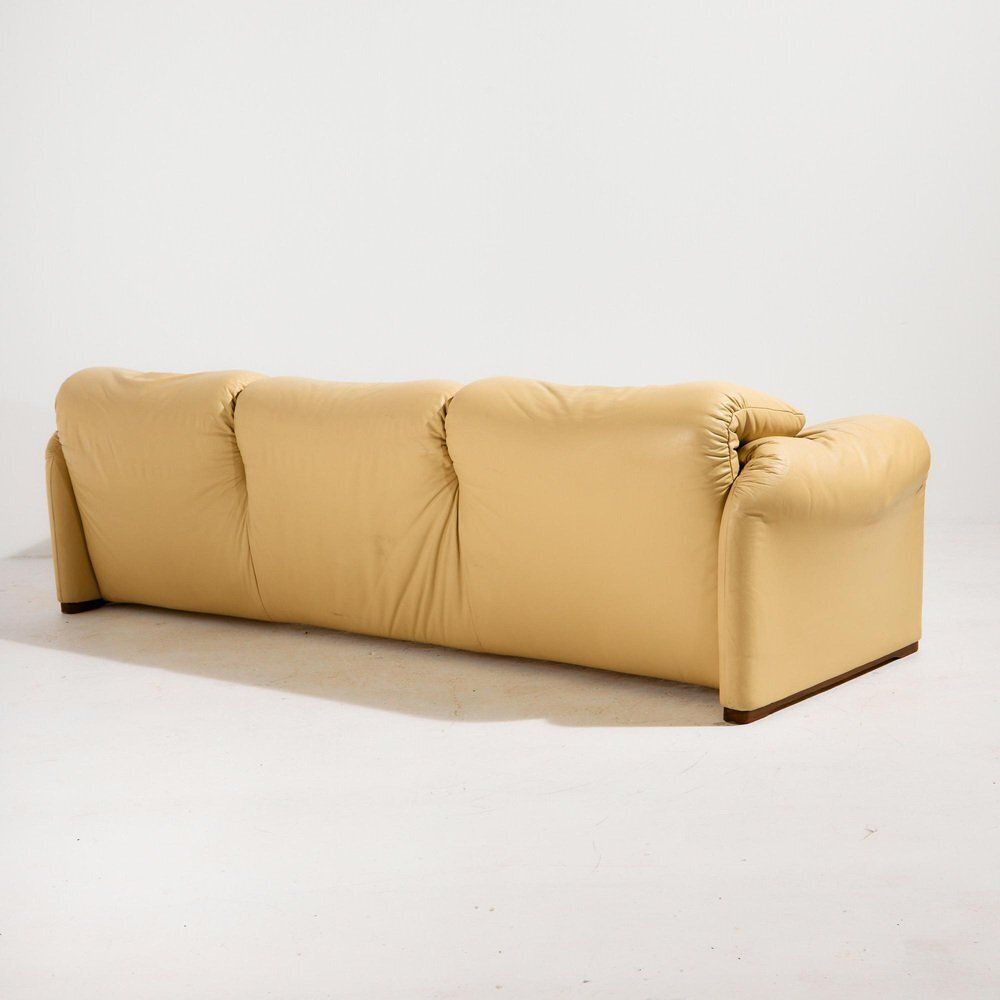 Maralunga Leather Seating By Vico Magistretti For Cassina, Set Of 3 photo vintage