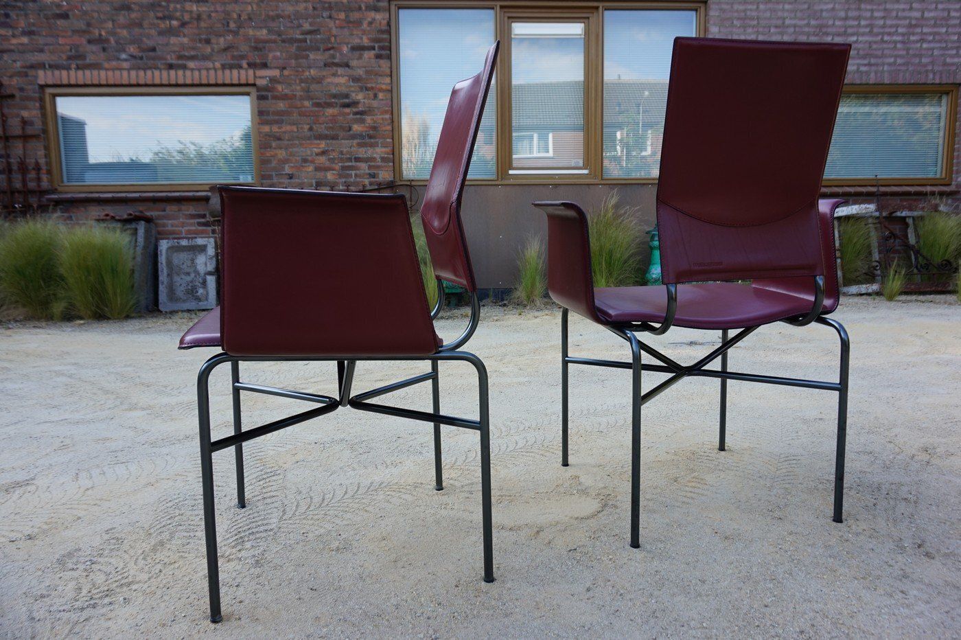 676.0 Armchairs In Bordeaux Red Leather By Ross Littell For Matteo Grassi, Steel, Italy, 1980s, Set Of 2 photo
